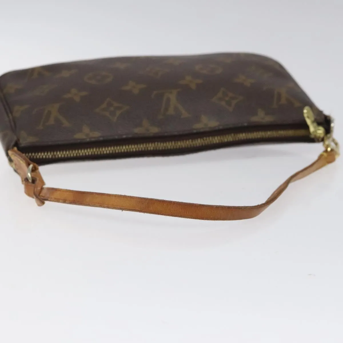 Louis Vuitton Pochette Accessoire Canvas Clutch Bag (Pre-Owned)