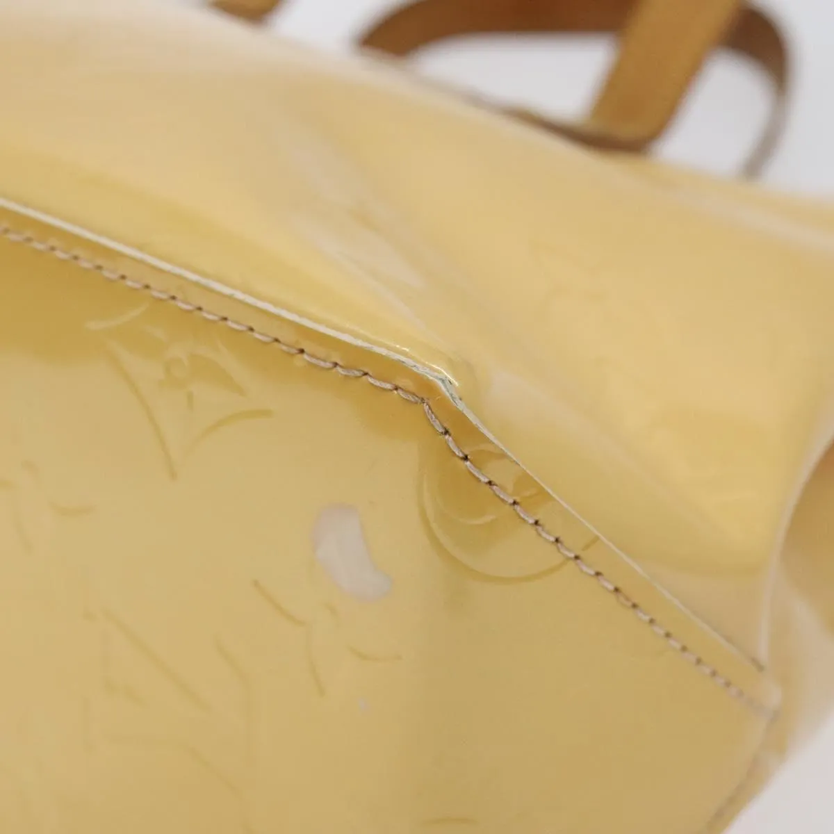 Louis Vuitton Reade Patent Leather Handbag (Pre-Owned)