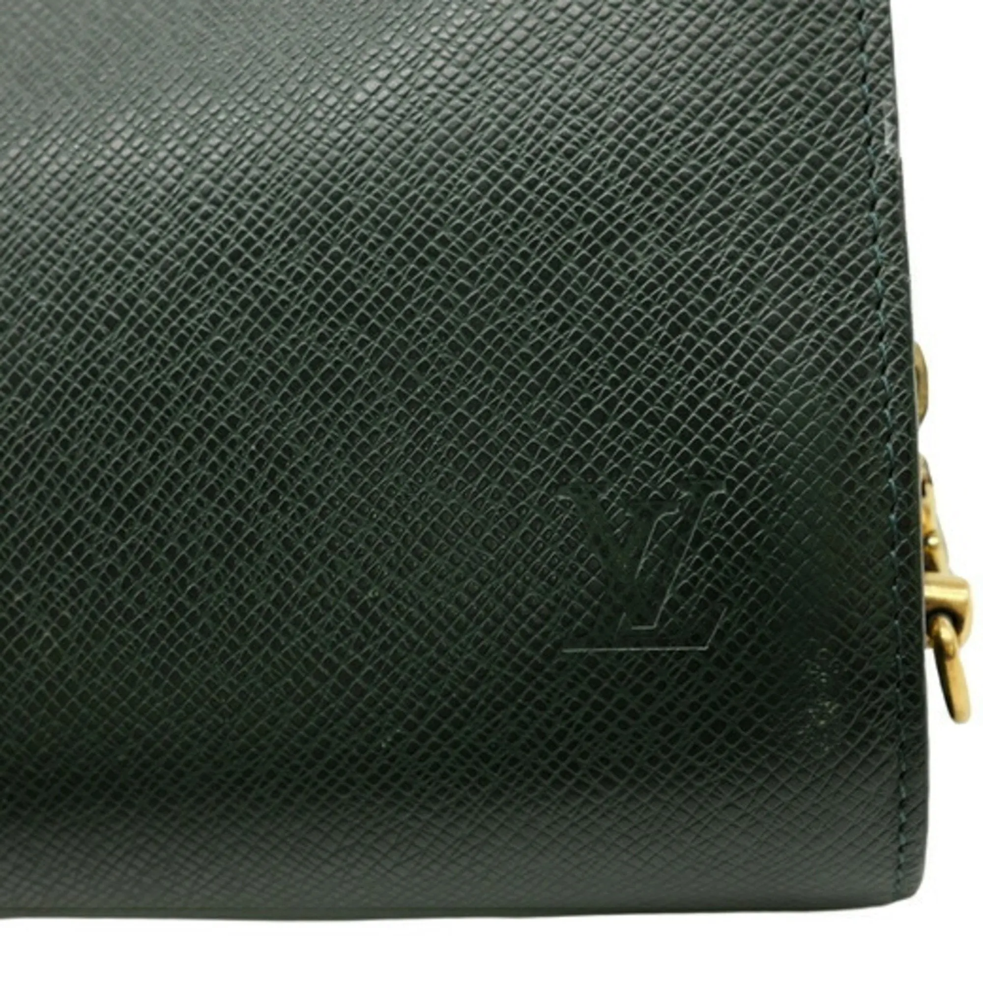 Louis Vuitton Taiga Leather Clutch Bag (Pre-Owned)