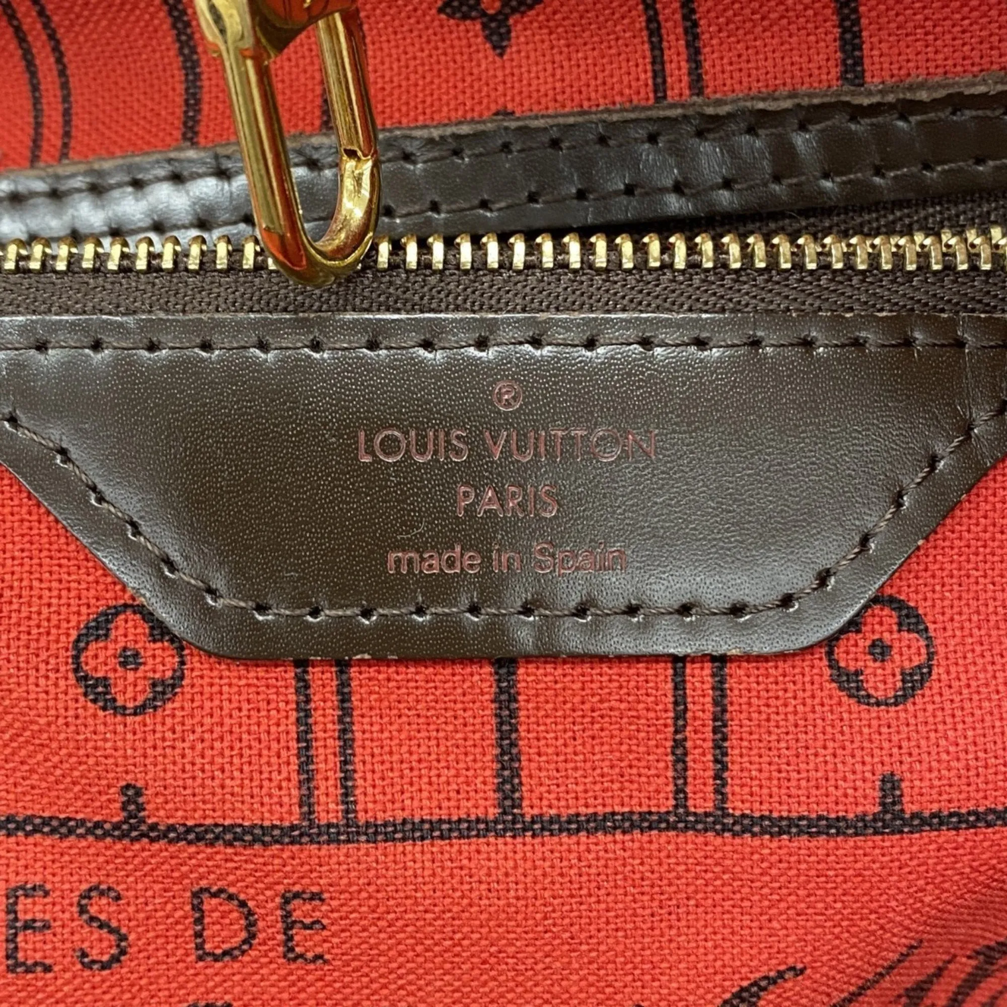Louis Vuitton Tote Bag (Pre-Owned)