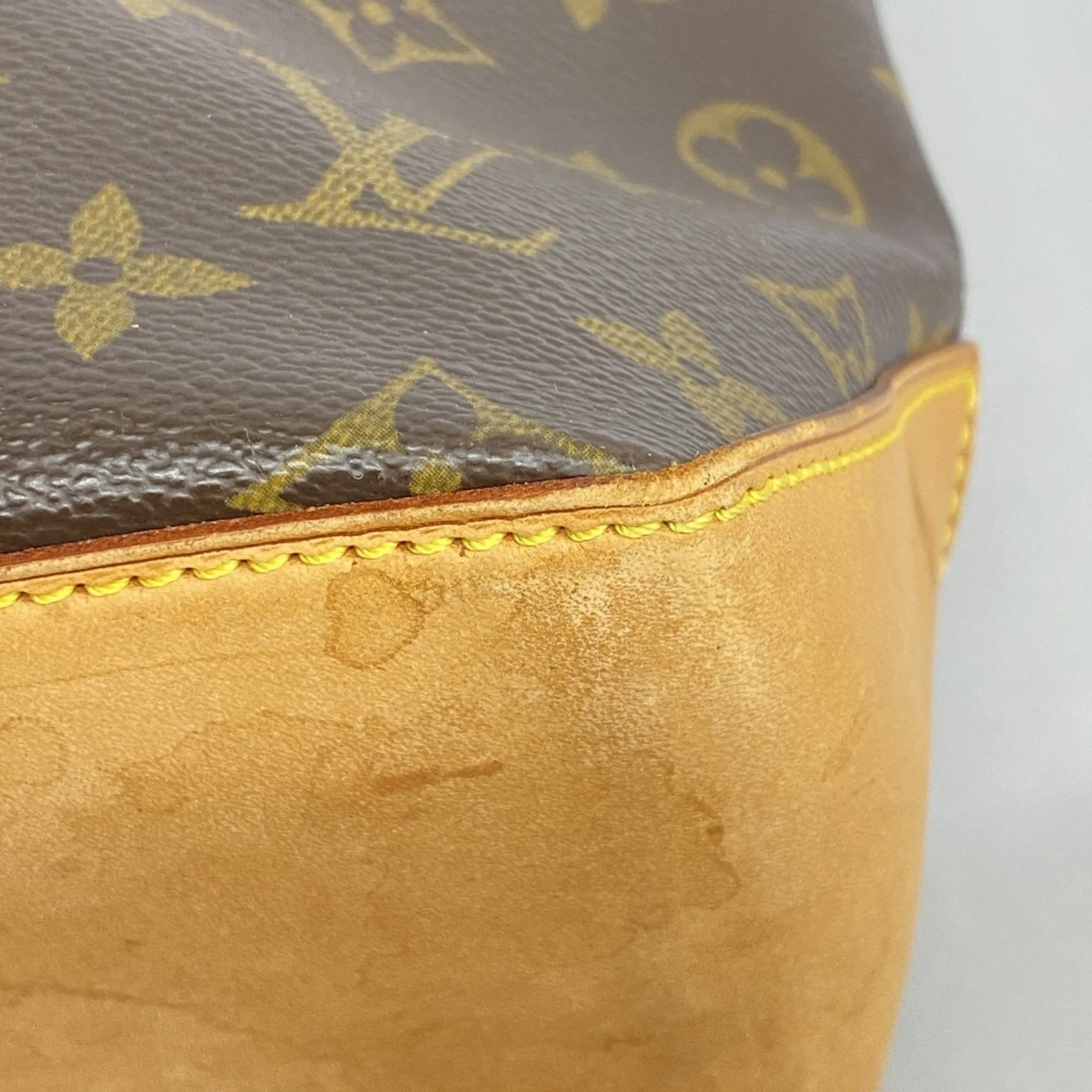 Louis Vuitton Tote Bag (Pre-Owned)