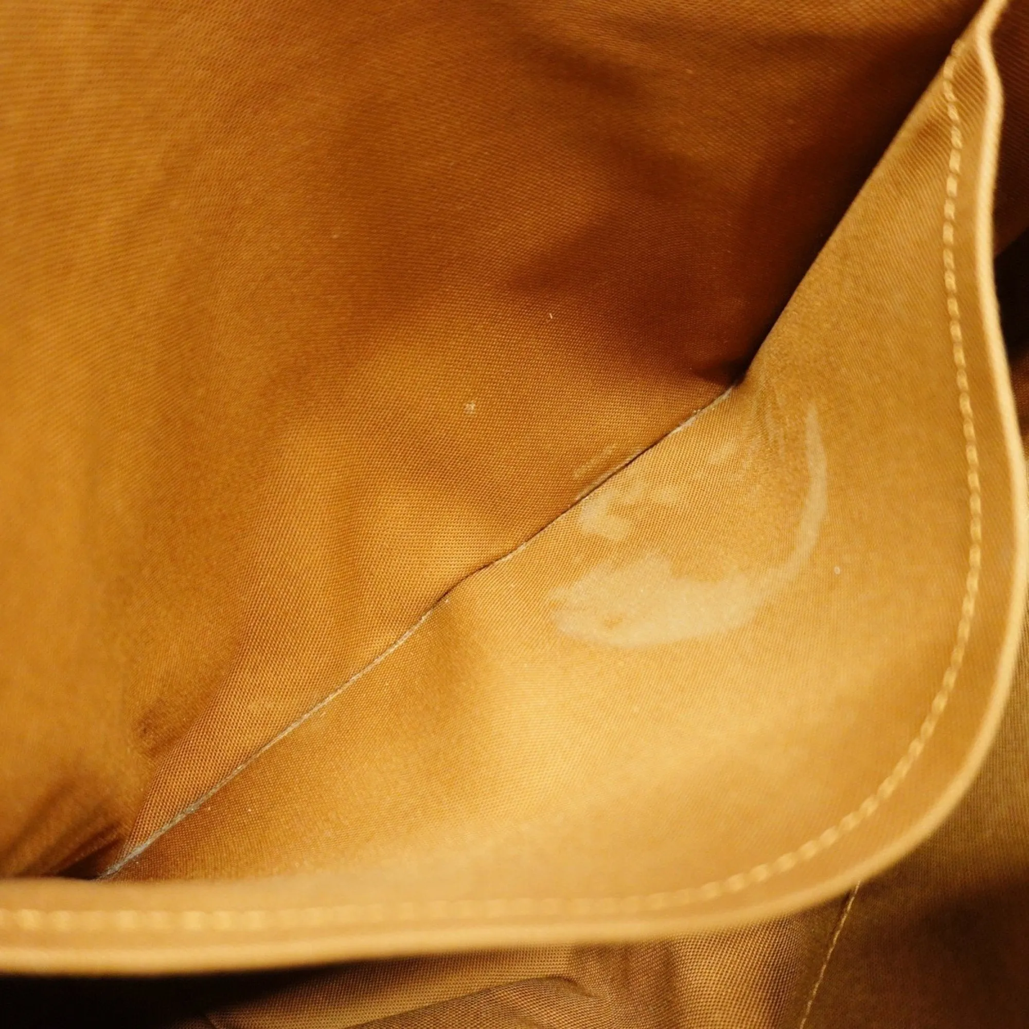 Louis Vuitton Tote Bag (Pre-Owned)