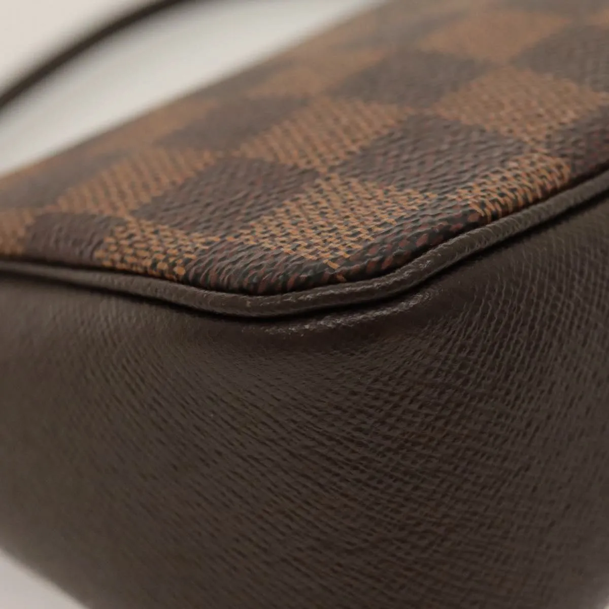 Louis Vuitton Truth Canvas Clutch Bag (Pre-Owned)