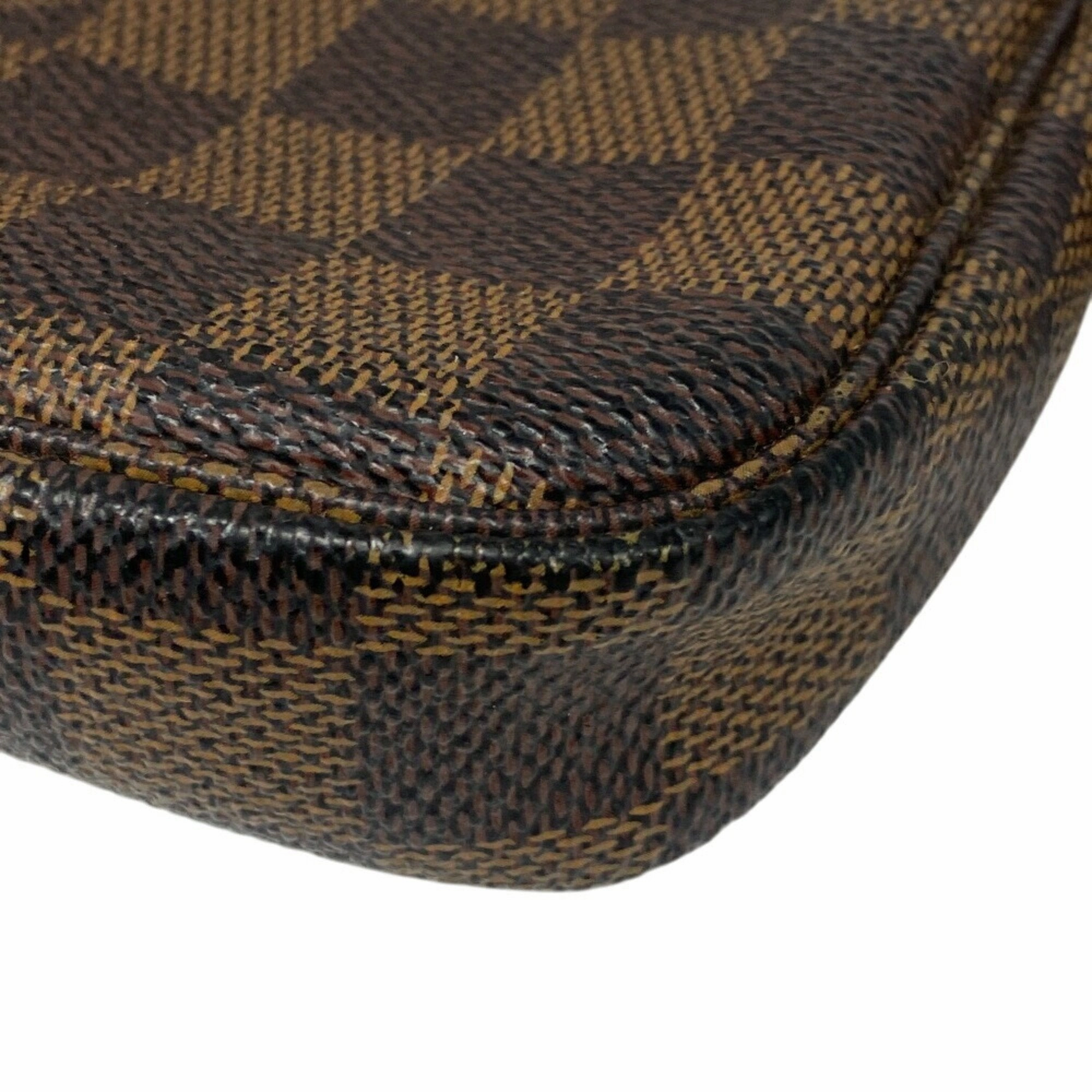 Louis Vuitton Damier Canvas Pouch (Pre-Owned)