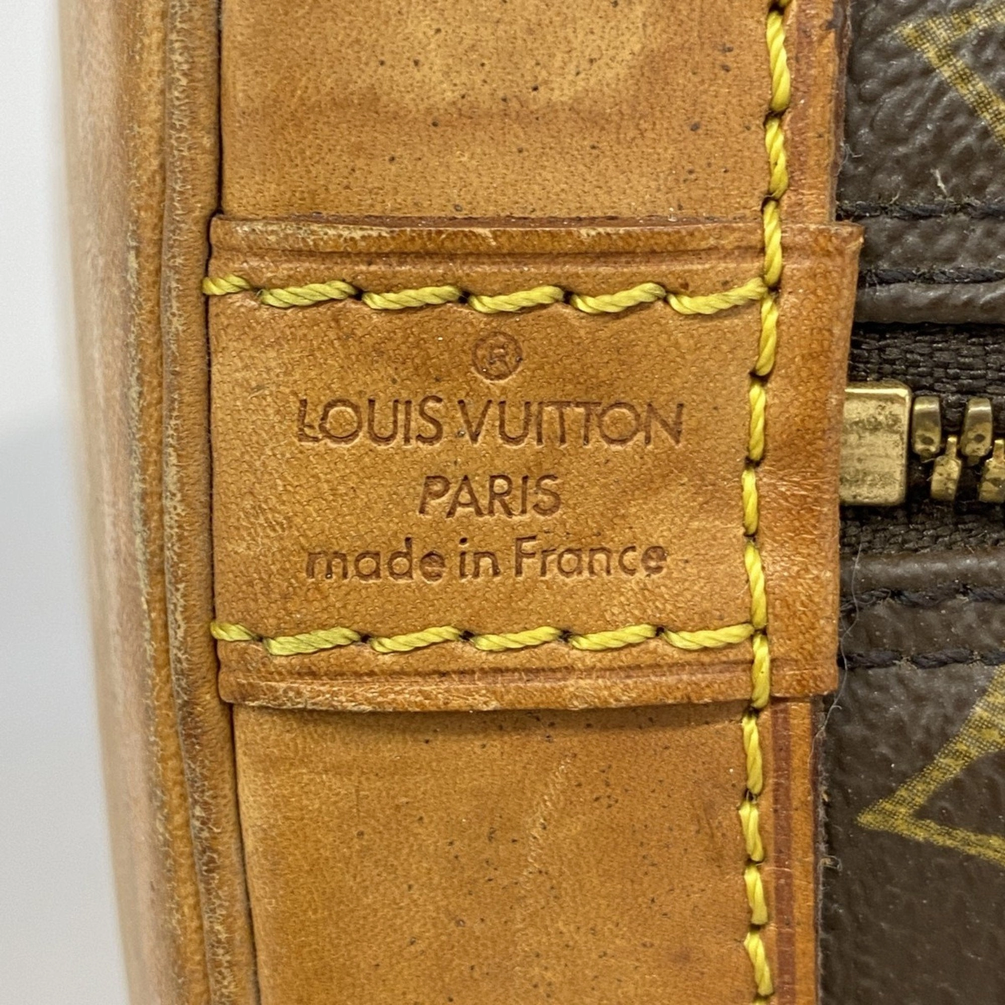 Louis Vuitton Handbag (Pre-Owned)