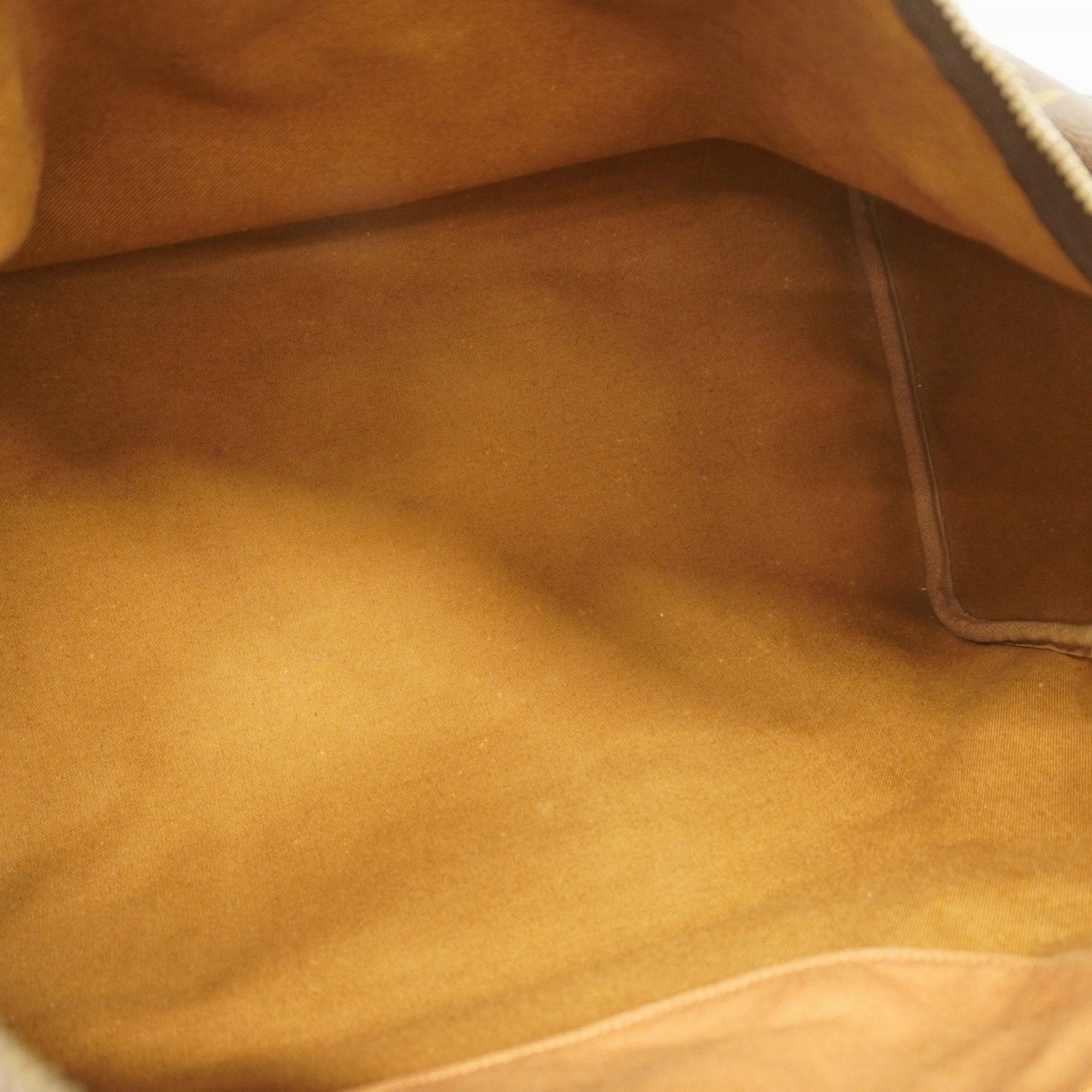 Louis Vuitton Handbag (Pre-Owned)