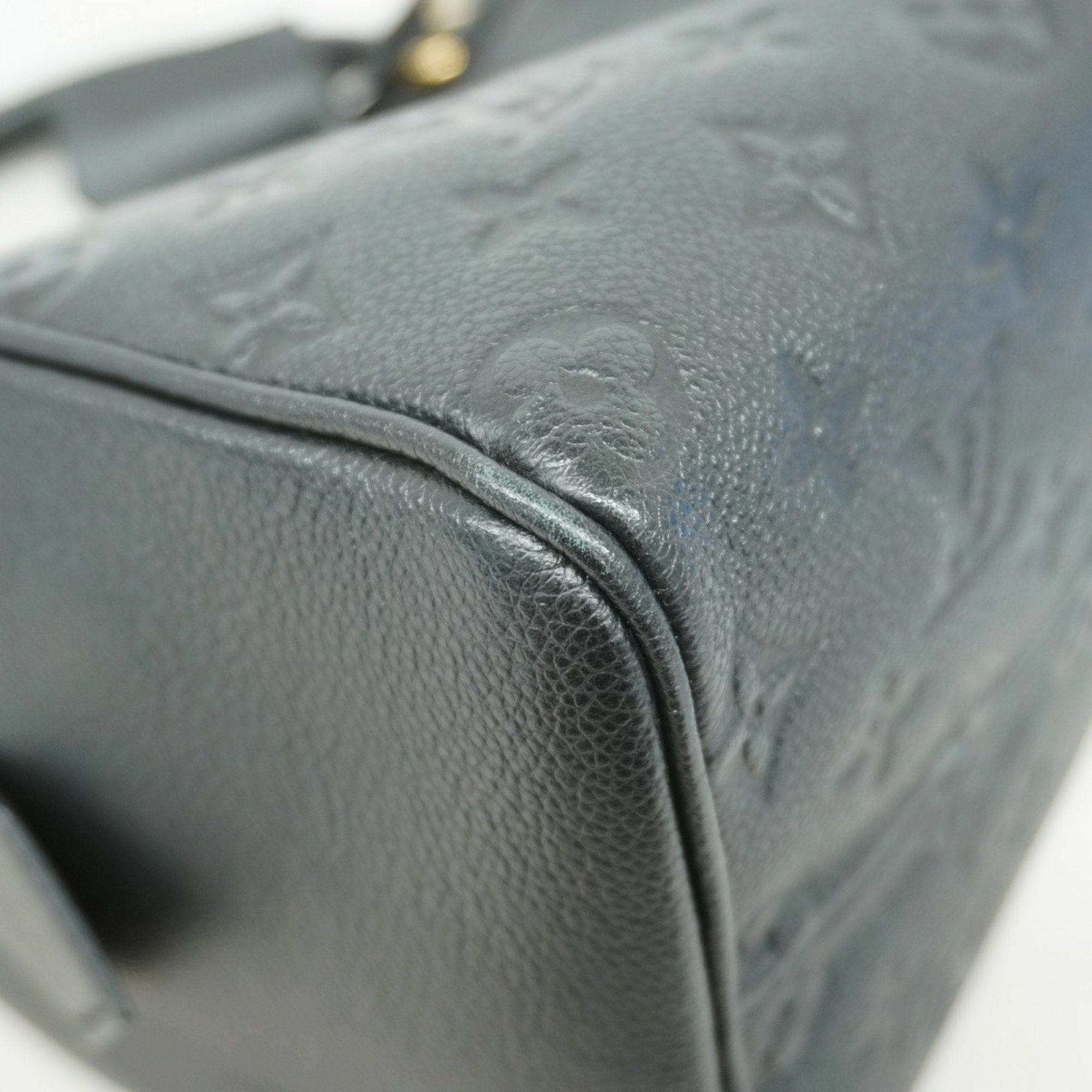 Louis Vuitton Handbag (Pre-Owned)