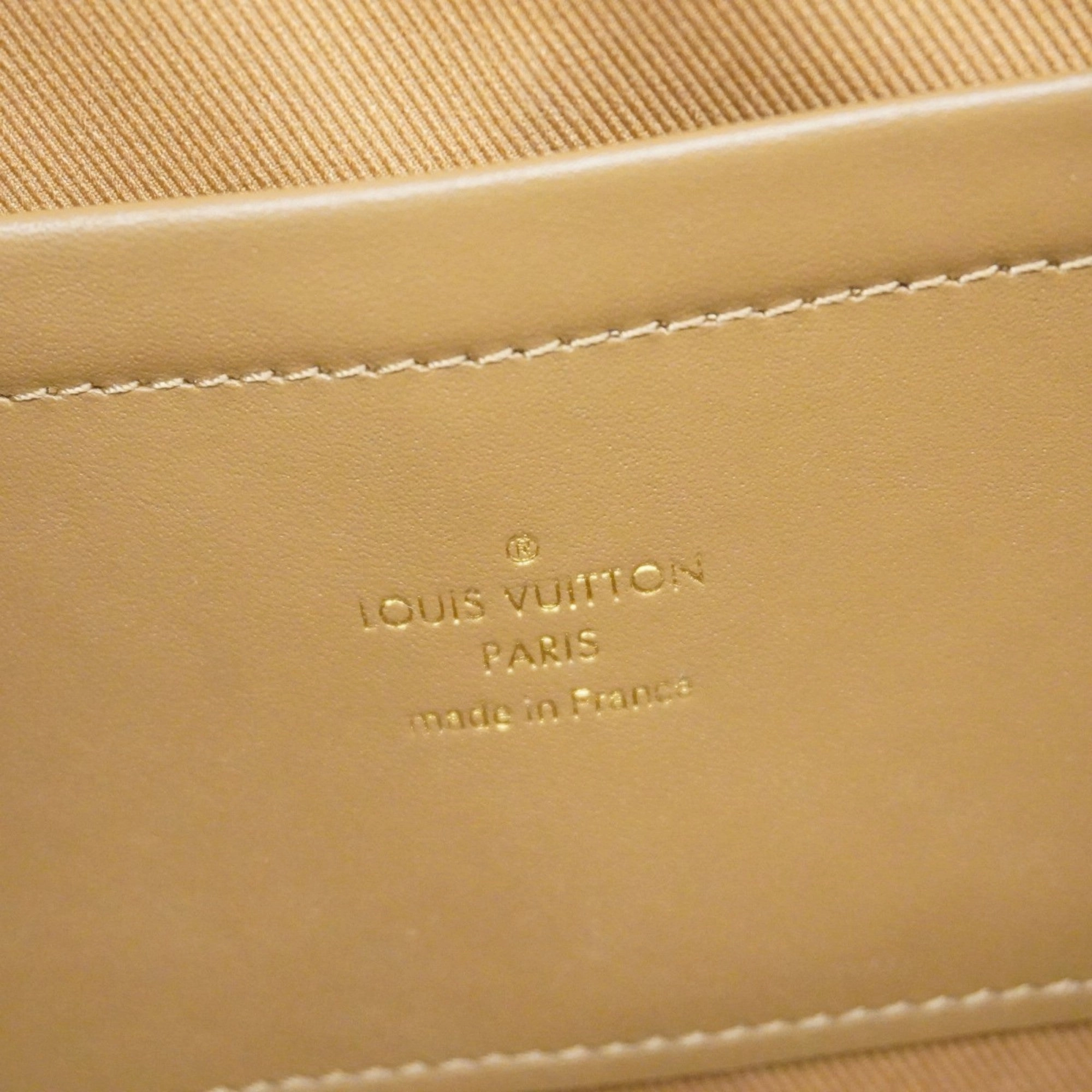 Louis Vuitton Handbag (Pre-Owned)