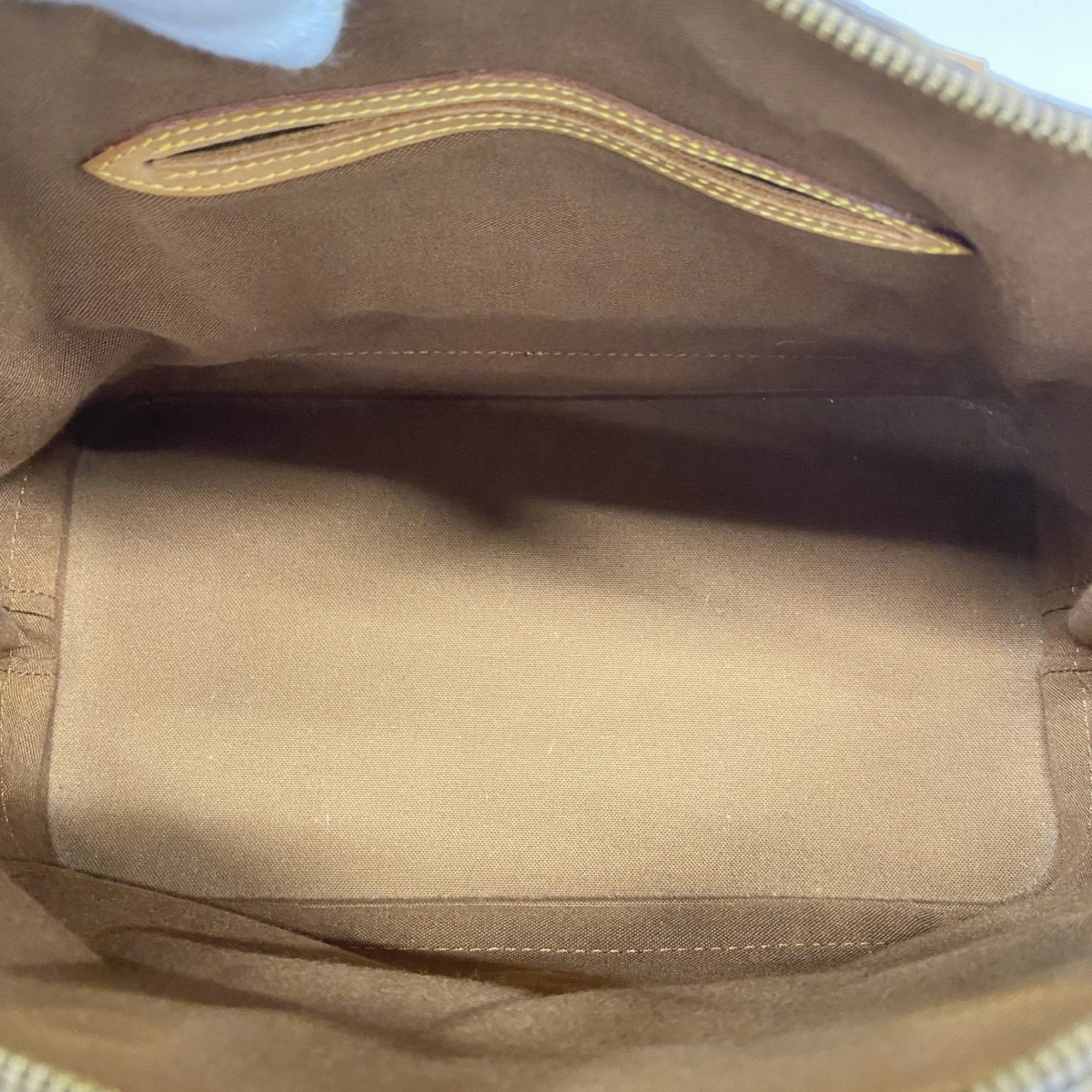 Louis Vuitton Handbag (Pre-Owned)