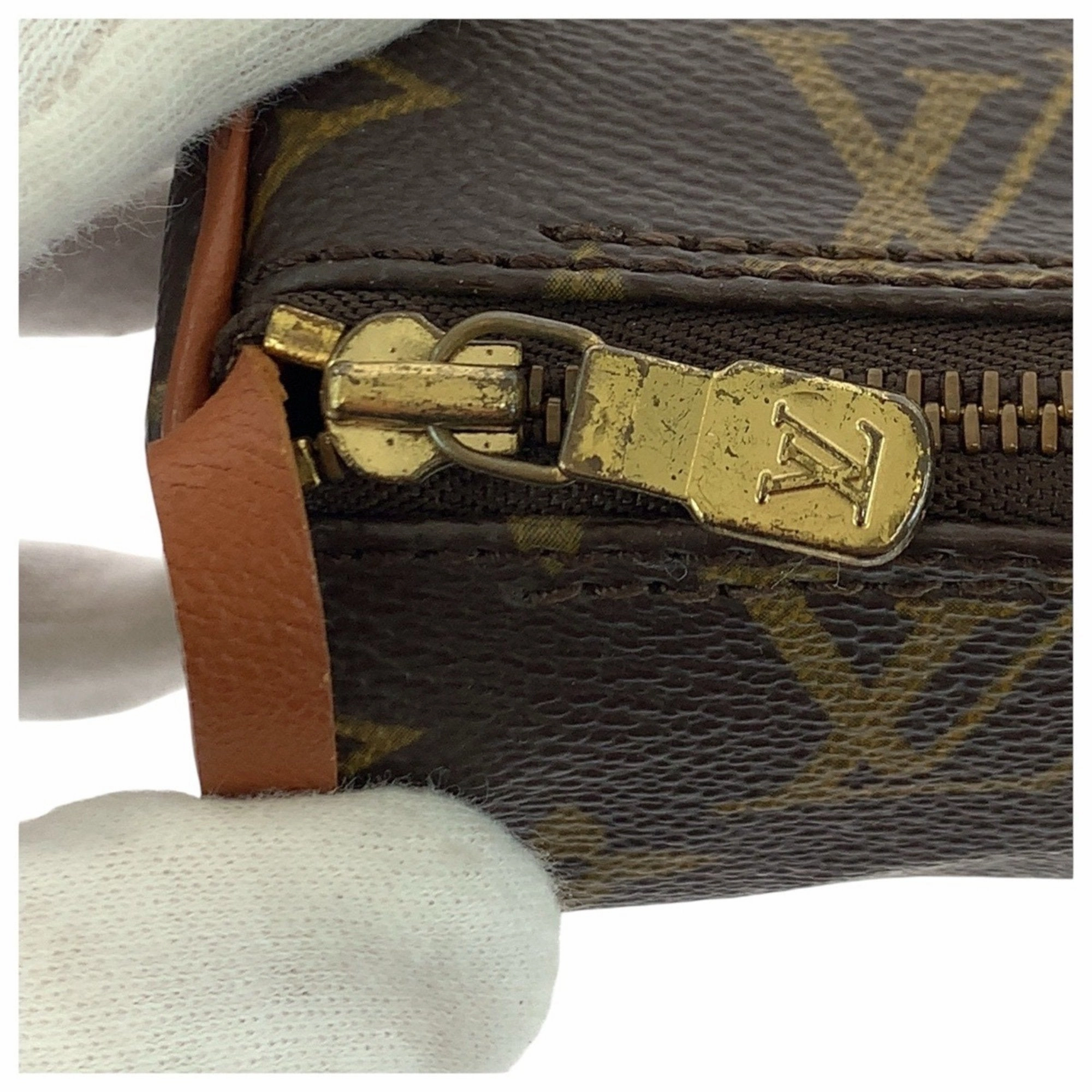 Louis Vuitton Handbag (Pre-Owned)