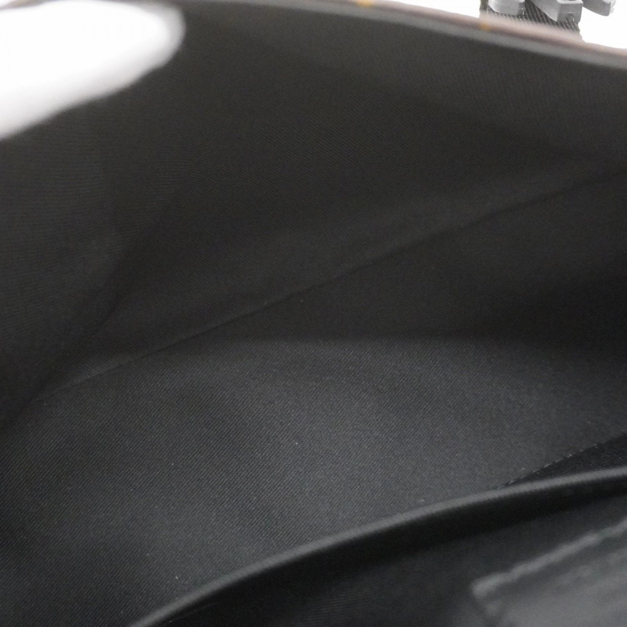Louis Vuitton Handbag (Pre-Owned)