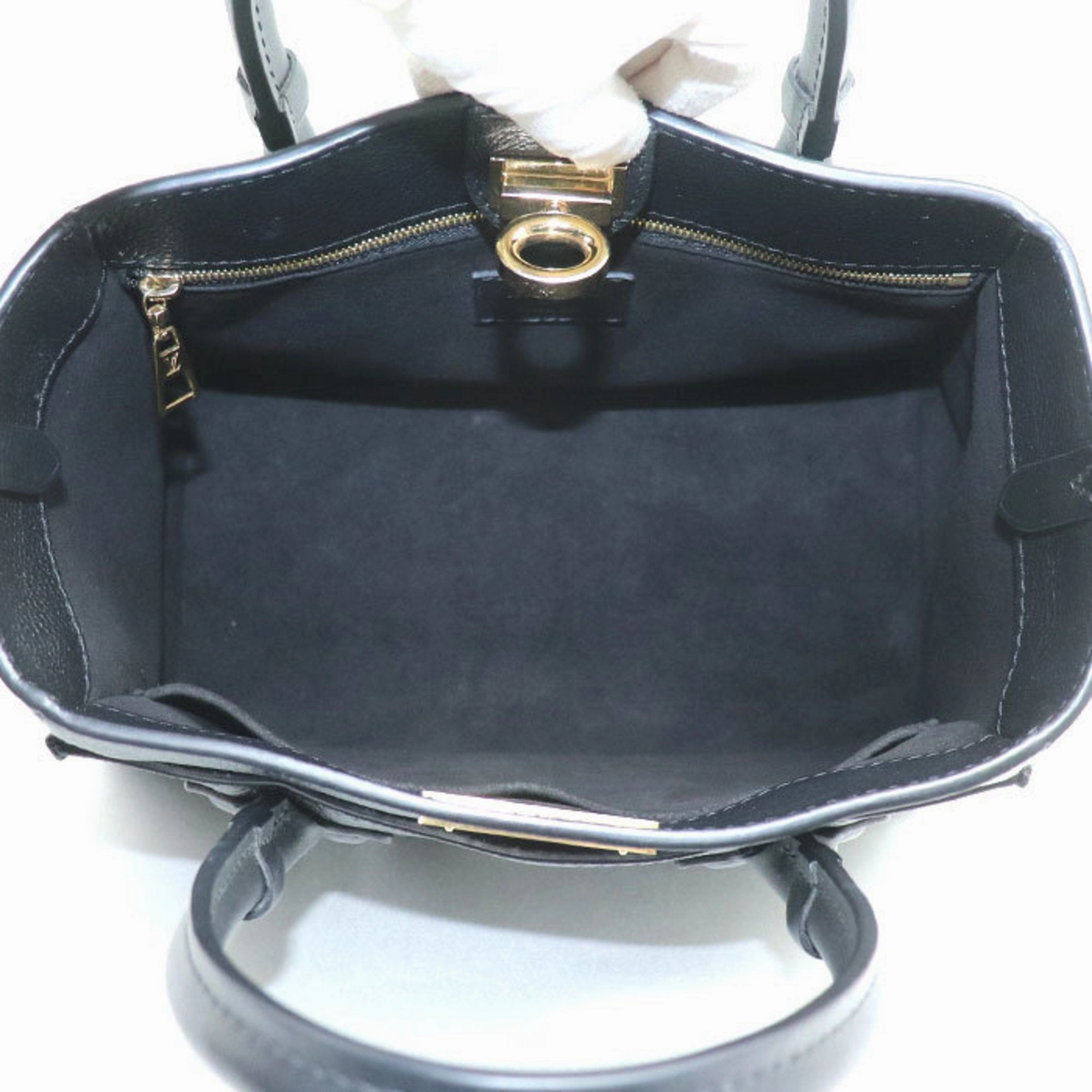 Louis Vuitton Leather Handbag (Pre-Owned)