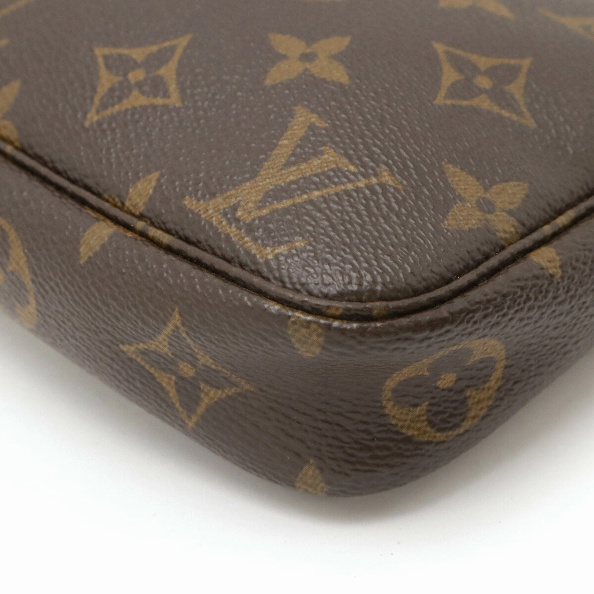 Louis Vuitton Monogram Handbag Pochette Pouch (Pre-Owned)