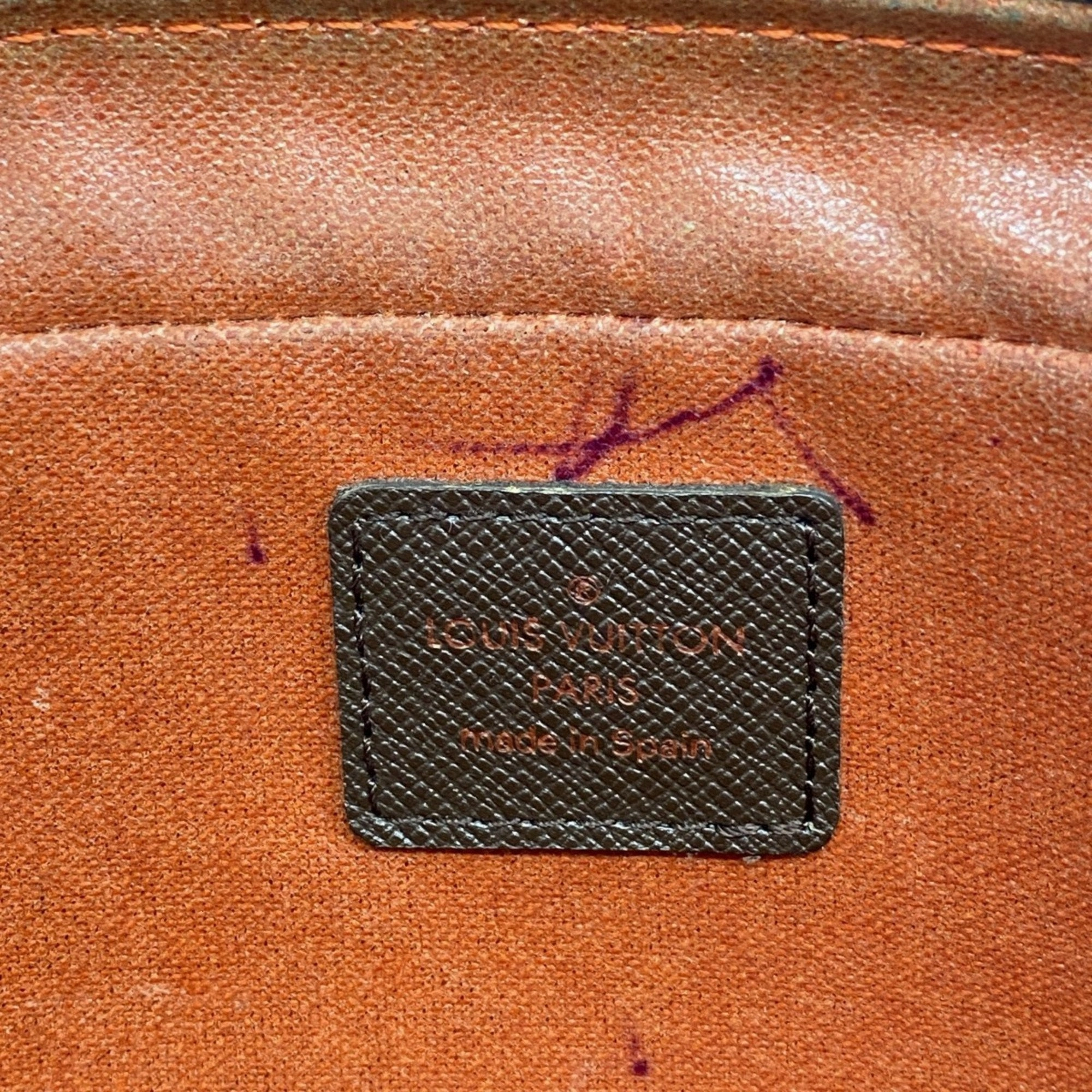 Louis Vuitton Pouch (Pre-Owned)