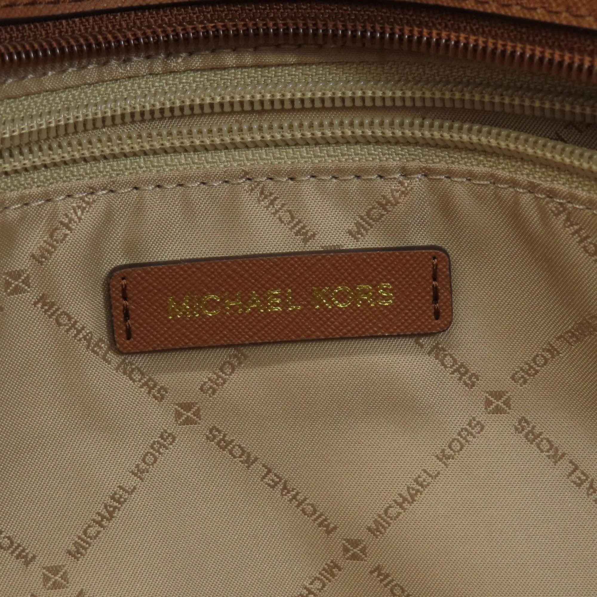 Michael Kors  Pvc Tote Bag (Pre-Owned)