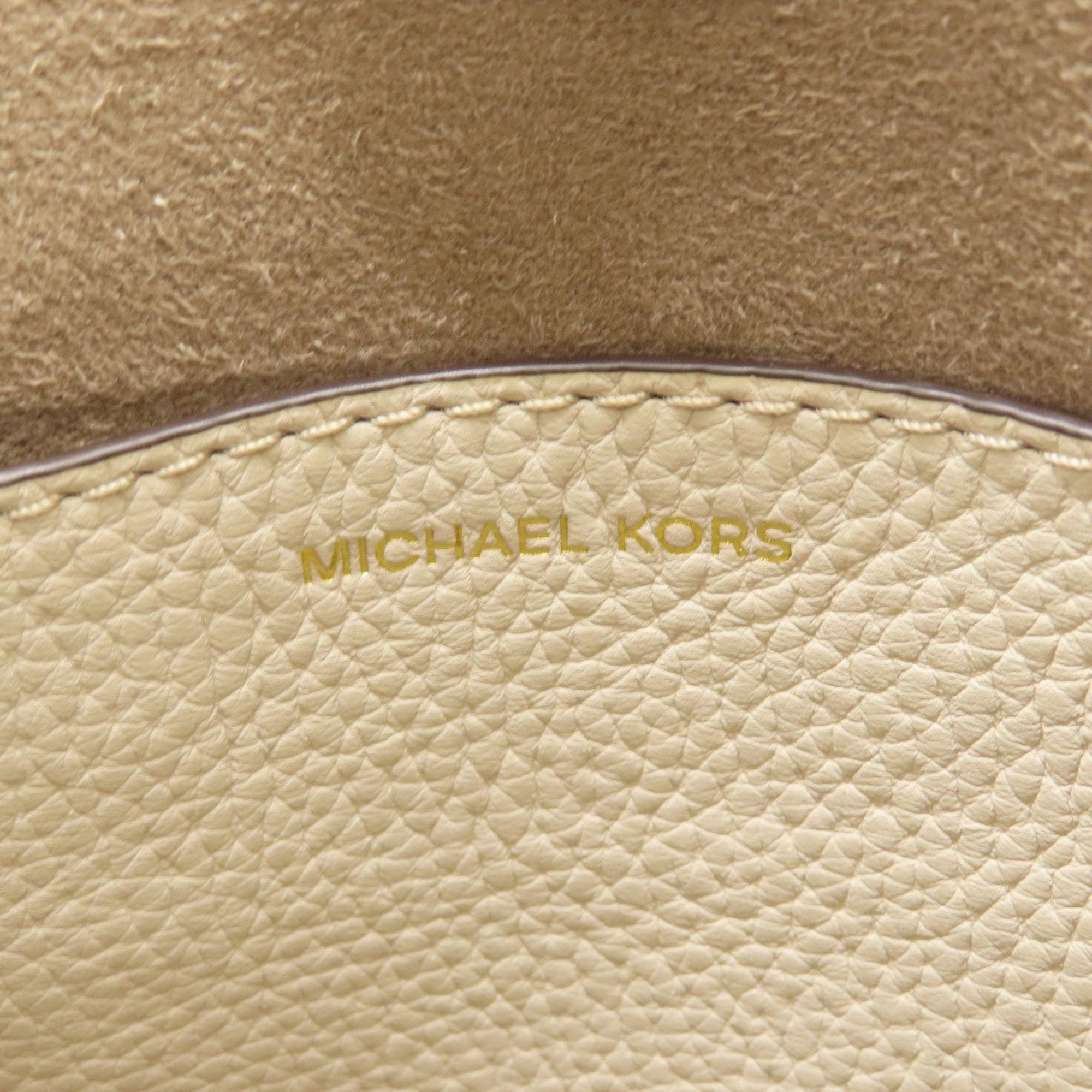 Michael Kors  Leather Handbag (Pre-Owned)