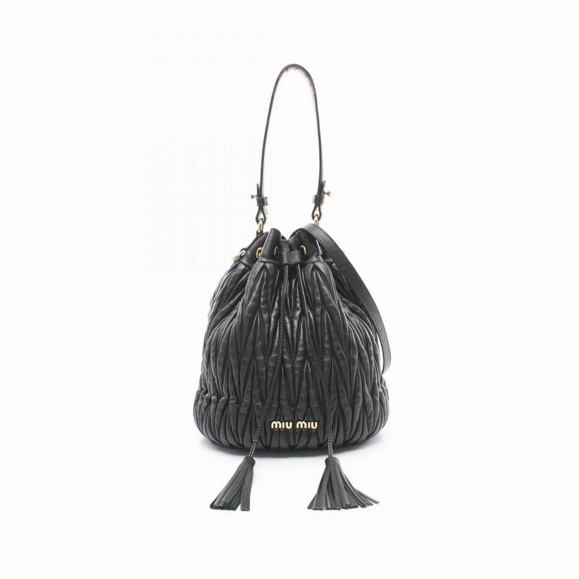 Miu Miu Leather Handbag (Pre-Owned)