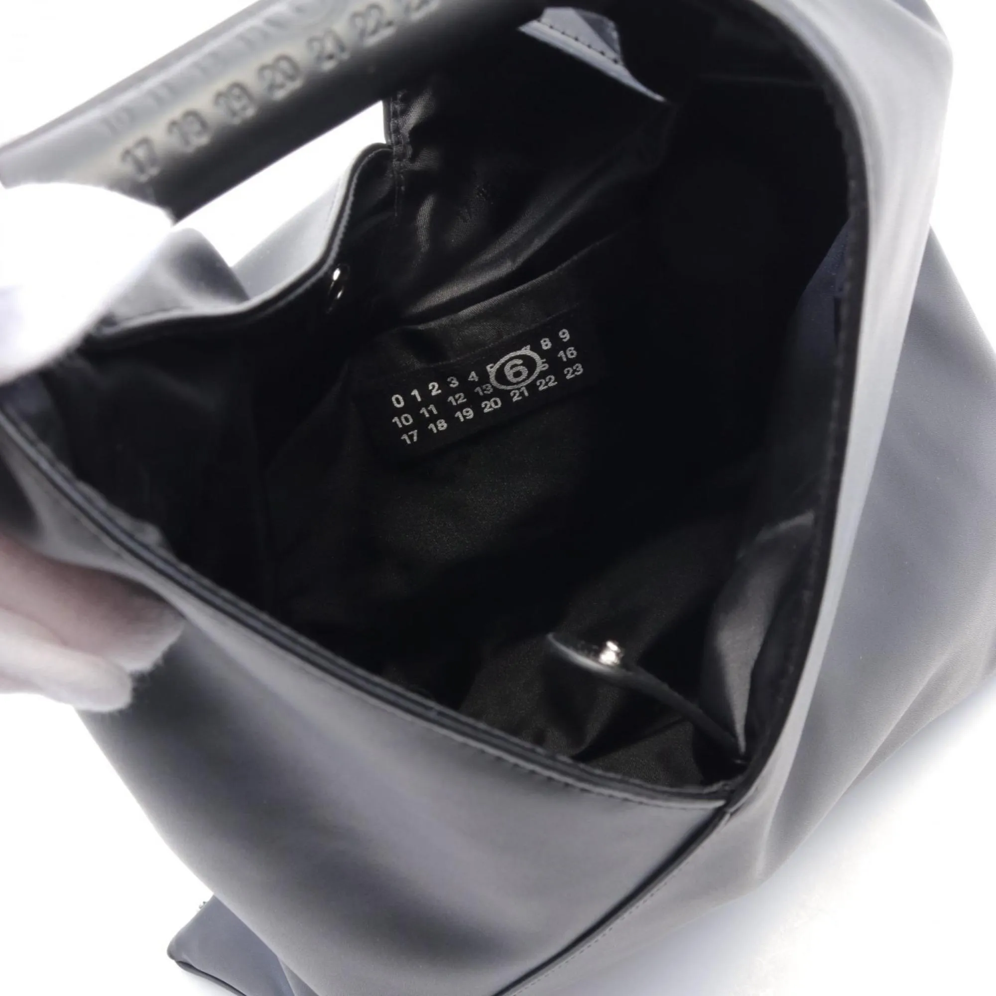 Mm6 Maison Margiela  Leather Tote Bag (Pre-Owned)
