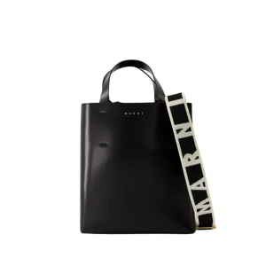 Museo Small Crossbody - Leather - Black