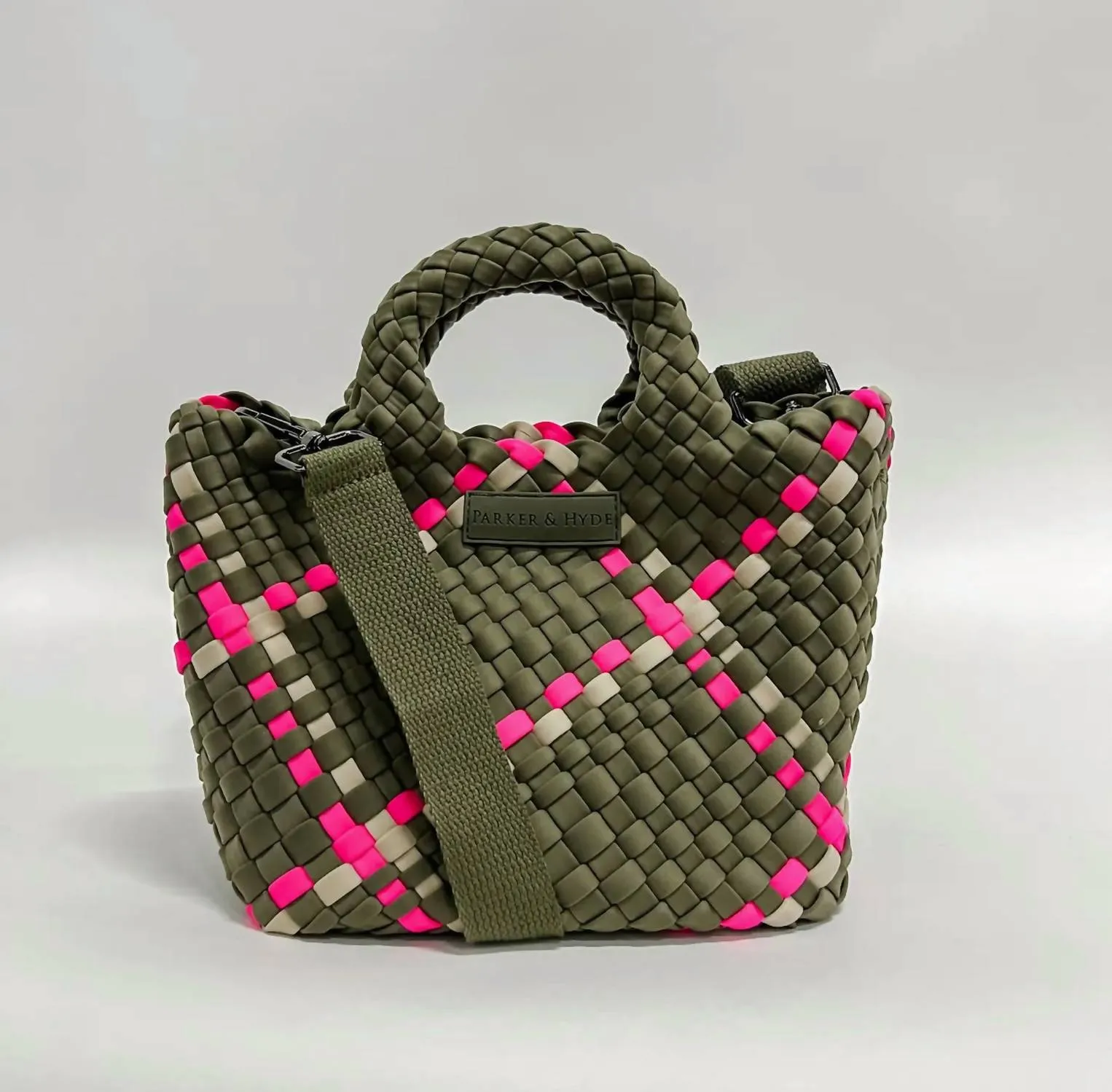 Neoprene Woven Handbag In Sage/pink