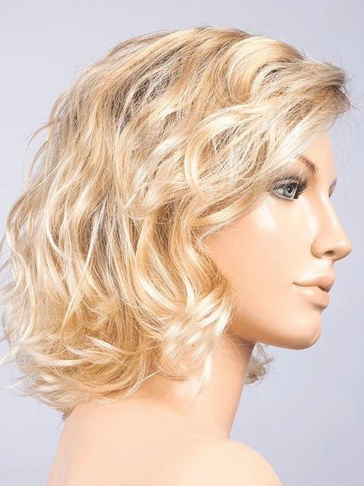 Onda Wig by Ellen Wille | Synthetic Hair | Petite/Average Cap