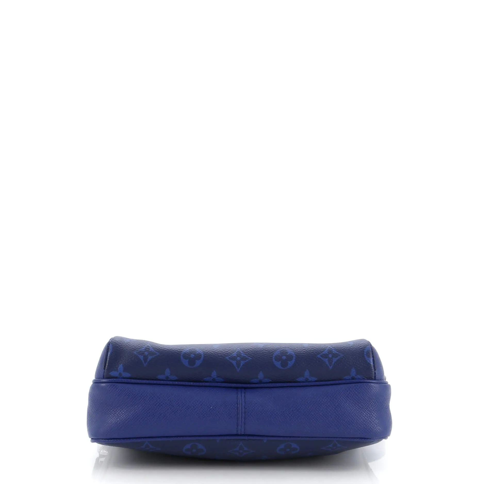 Outdoor Messenger Bag Monogram Taigarama
