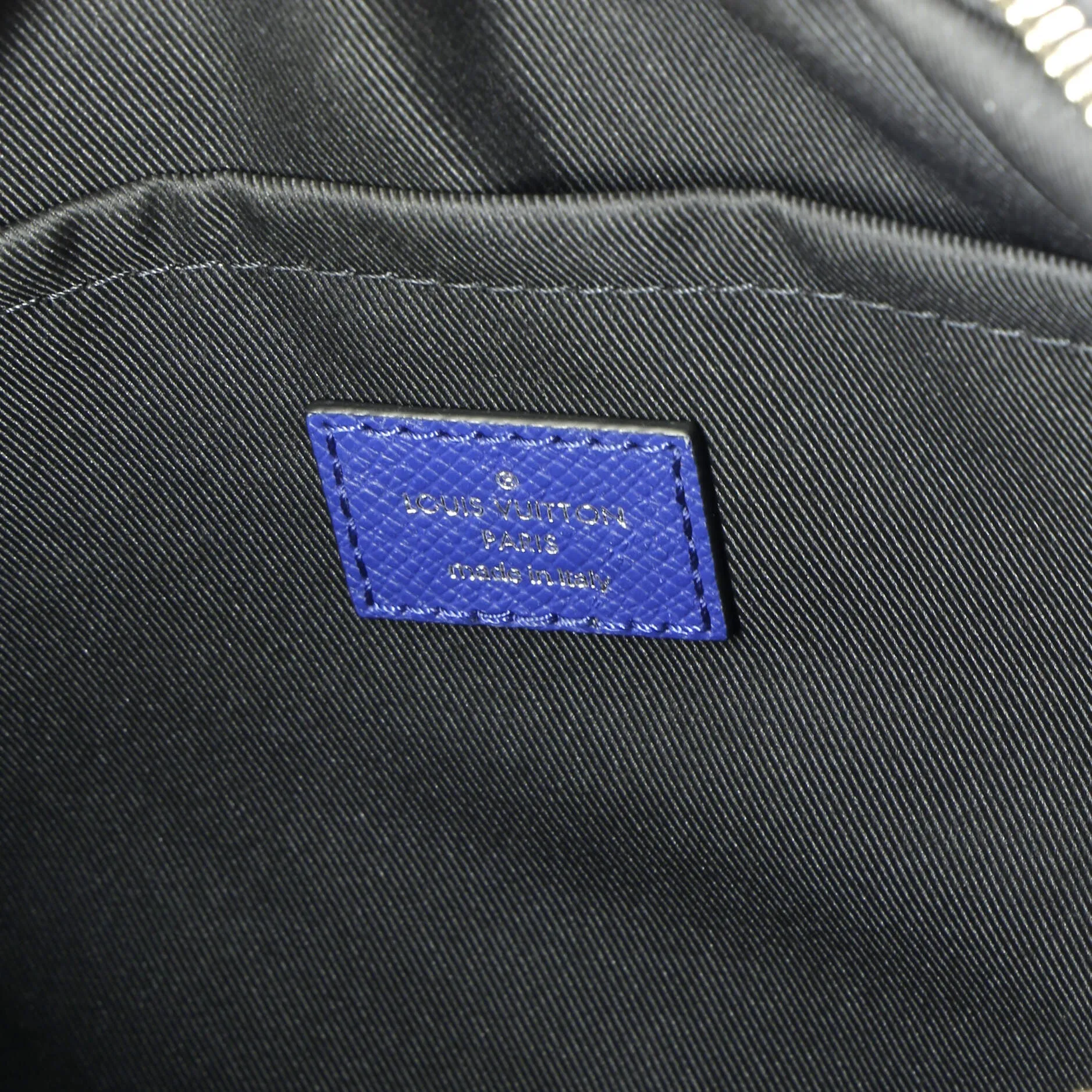 Outdoor Messenger Bag Monogram Taigarama