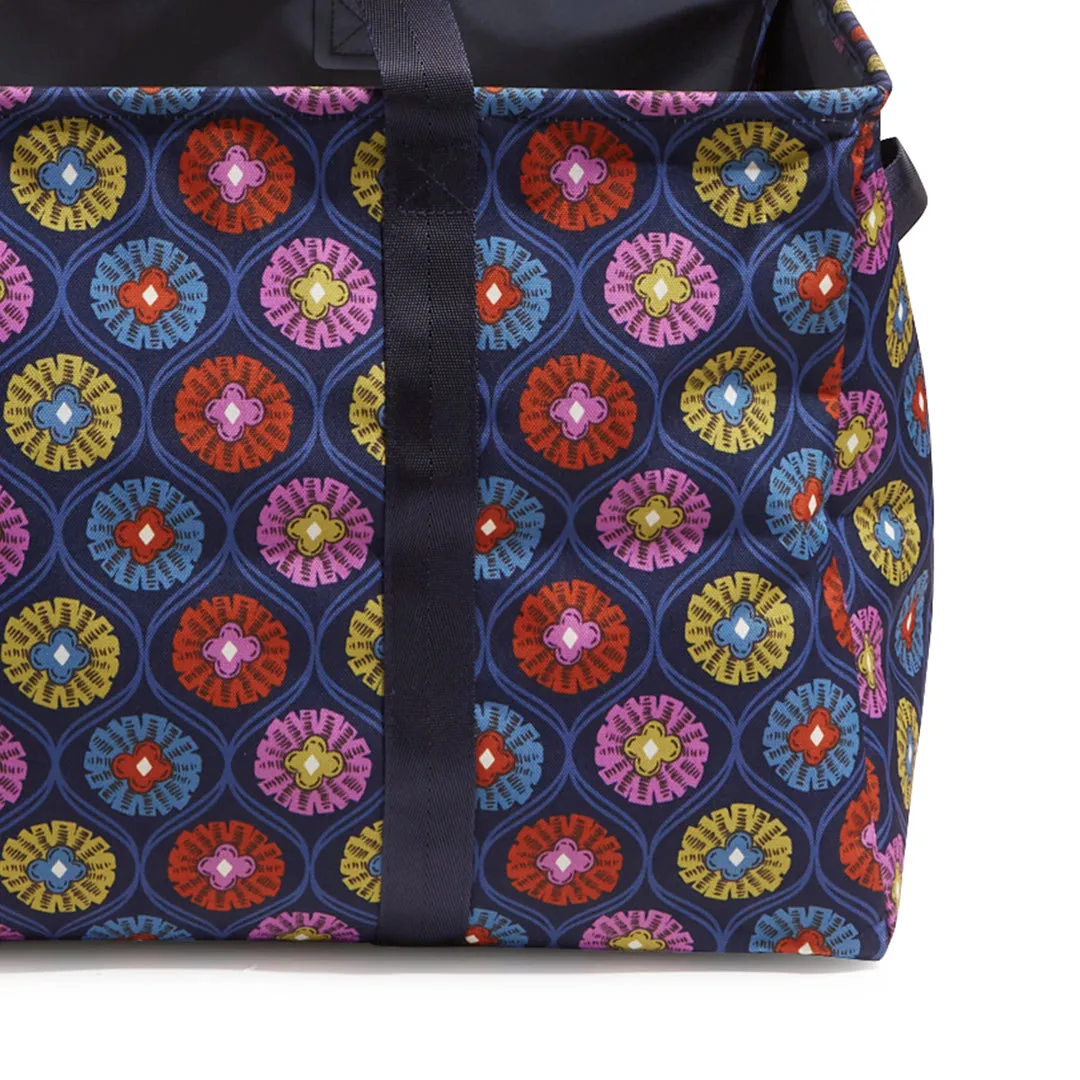 Outlet Lighten Up Large Car Tote