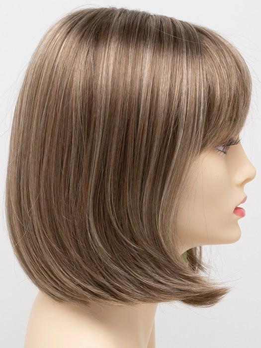 Paige Petite | Synthetic Wig (Mono Part)
