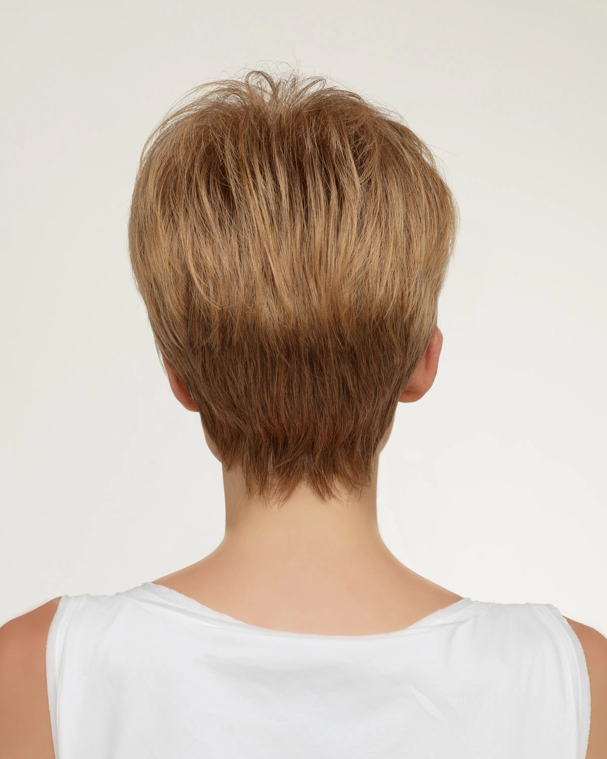 Petite Tiffany Wig by Envy | Mono Top | Synthetic Fiber | Petite Cap