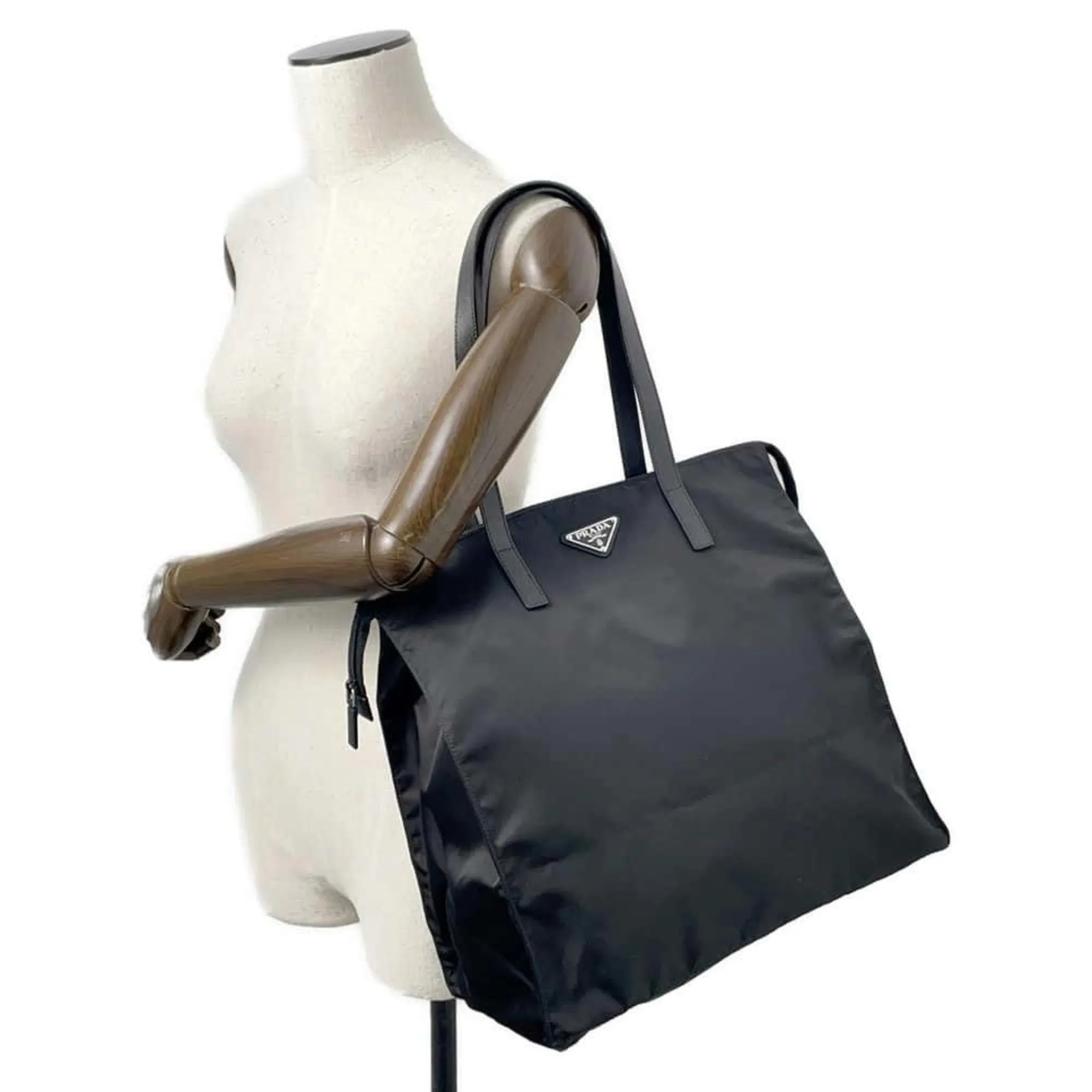 Prada Nylon Shopping Bag Tote Bag (Pre-Owned)