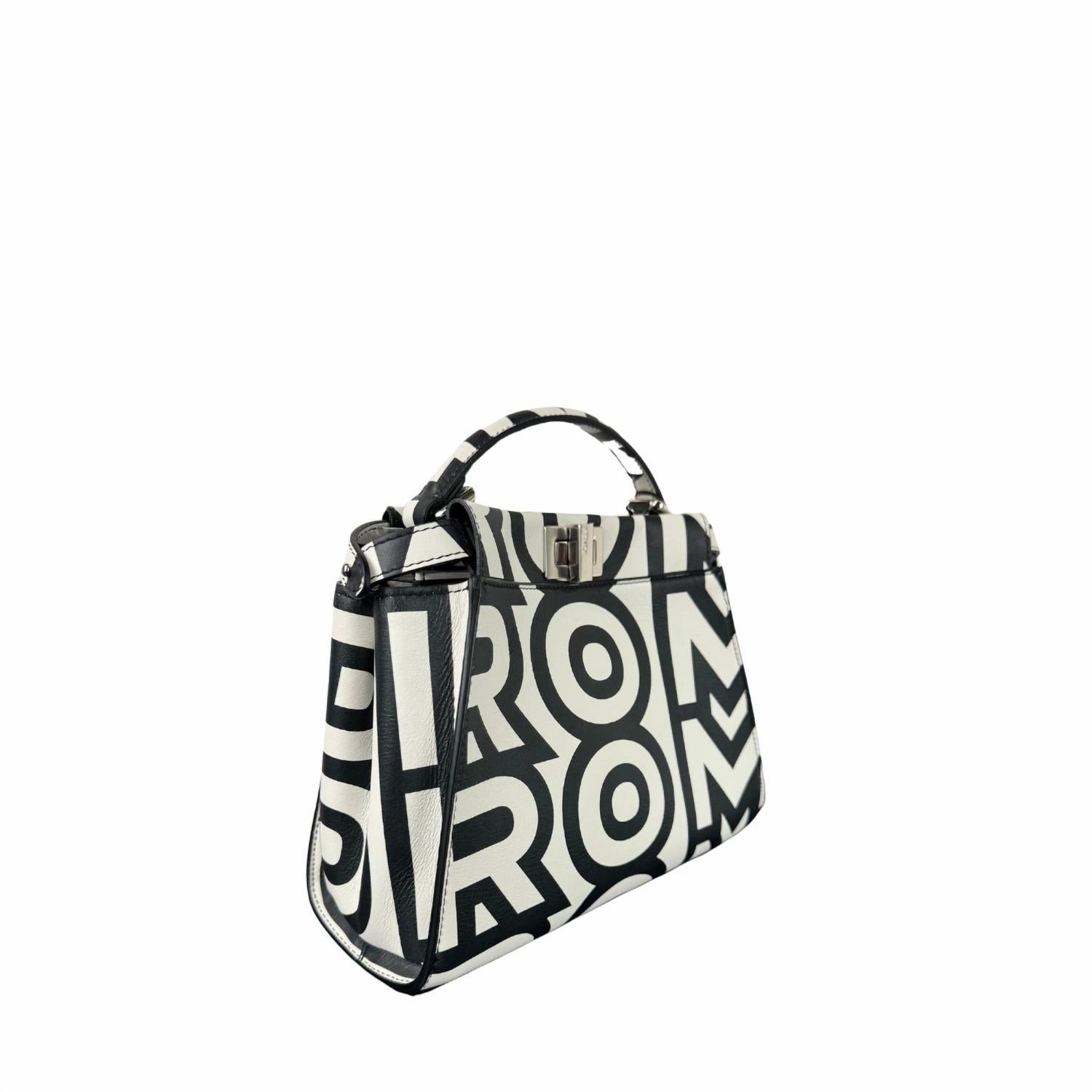 Pre-Loved X Marc Jacobs Peekaboo Iseeu Bag In Black/white