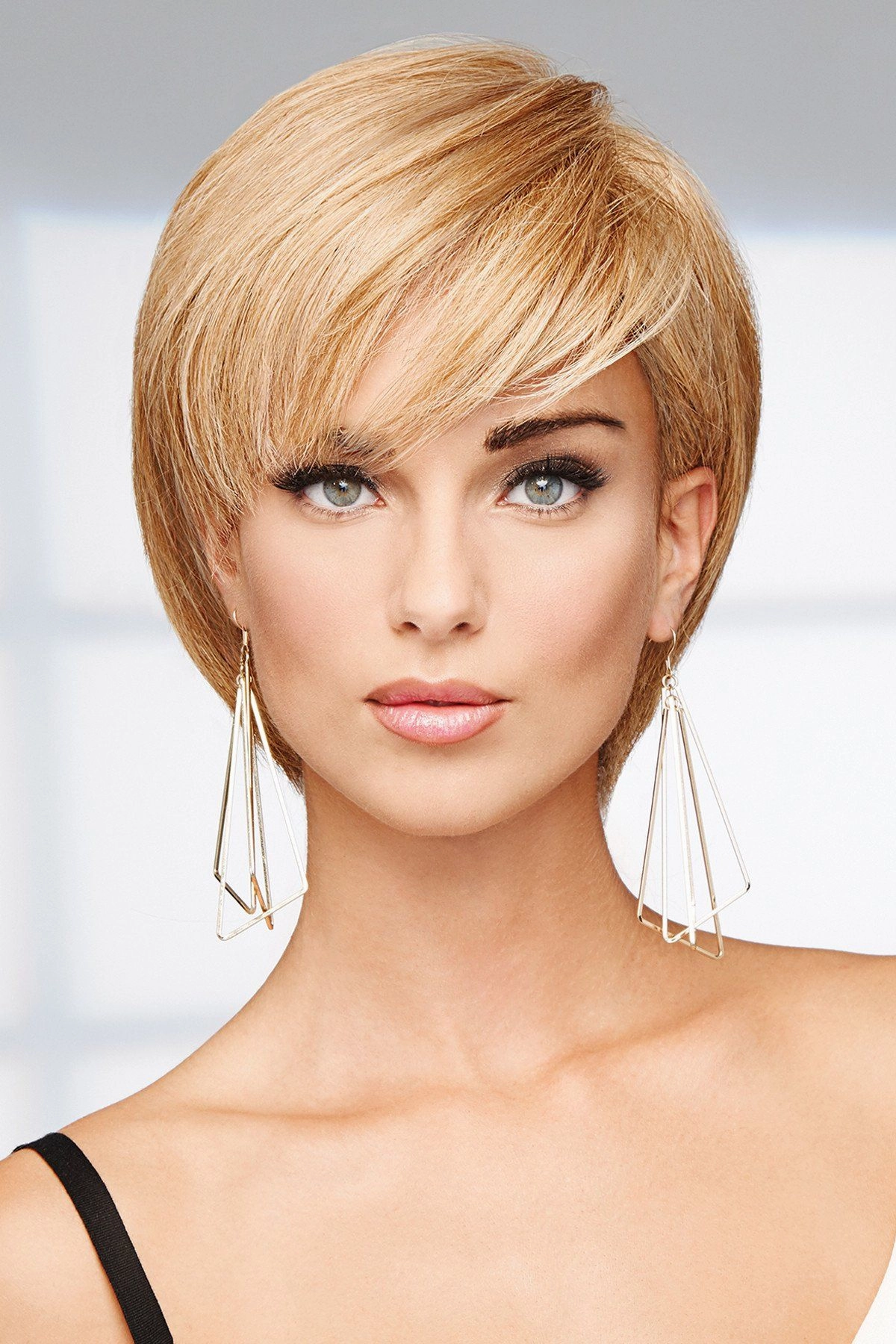 Raquel Welch Wigs - Success Story - Human Hair