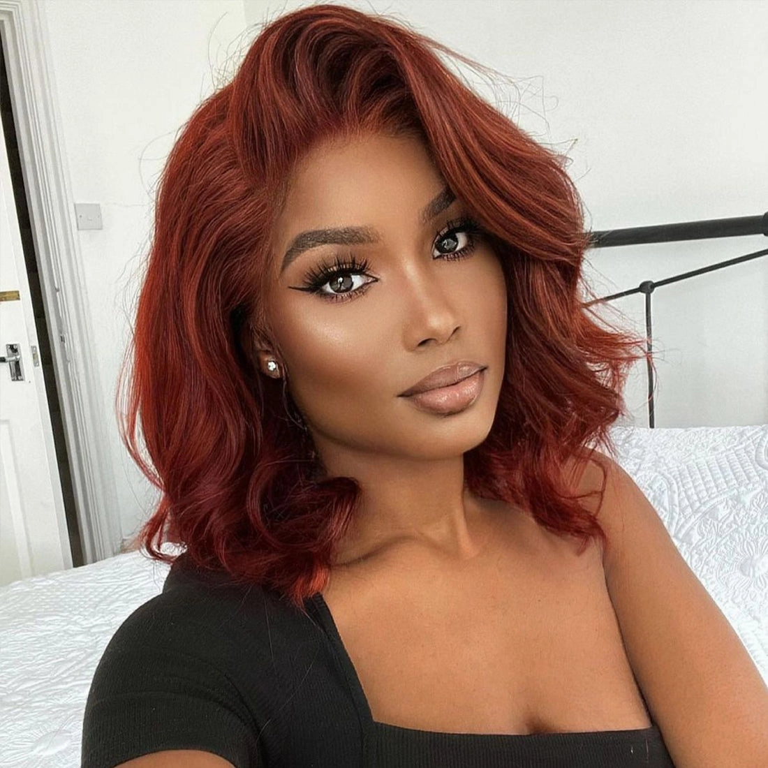 Reddish Brown Body Wave Bob Glueless Undetectable Standard Lace Front Human Hair Wig