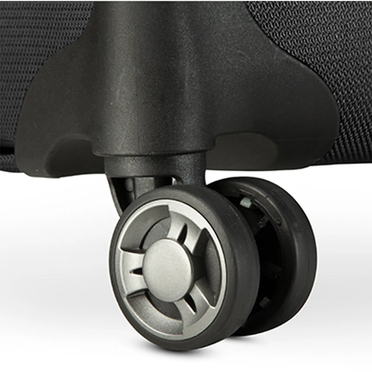Ricardo Beverly Hills Avalon Large Check-In Spinner