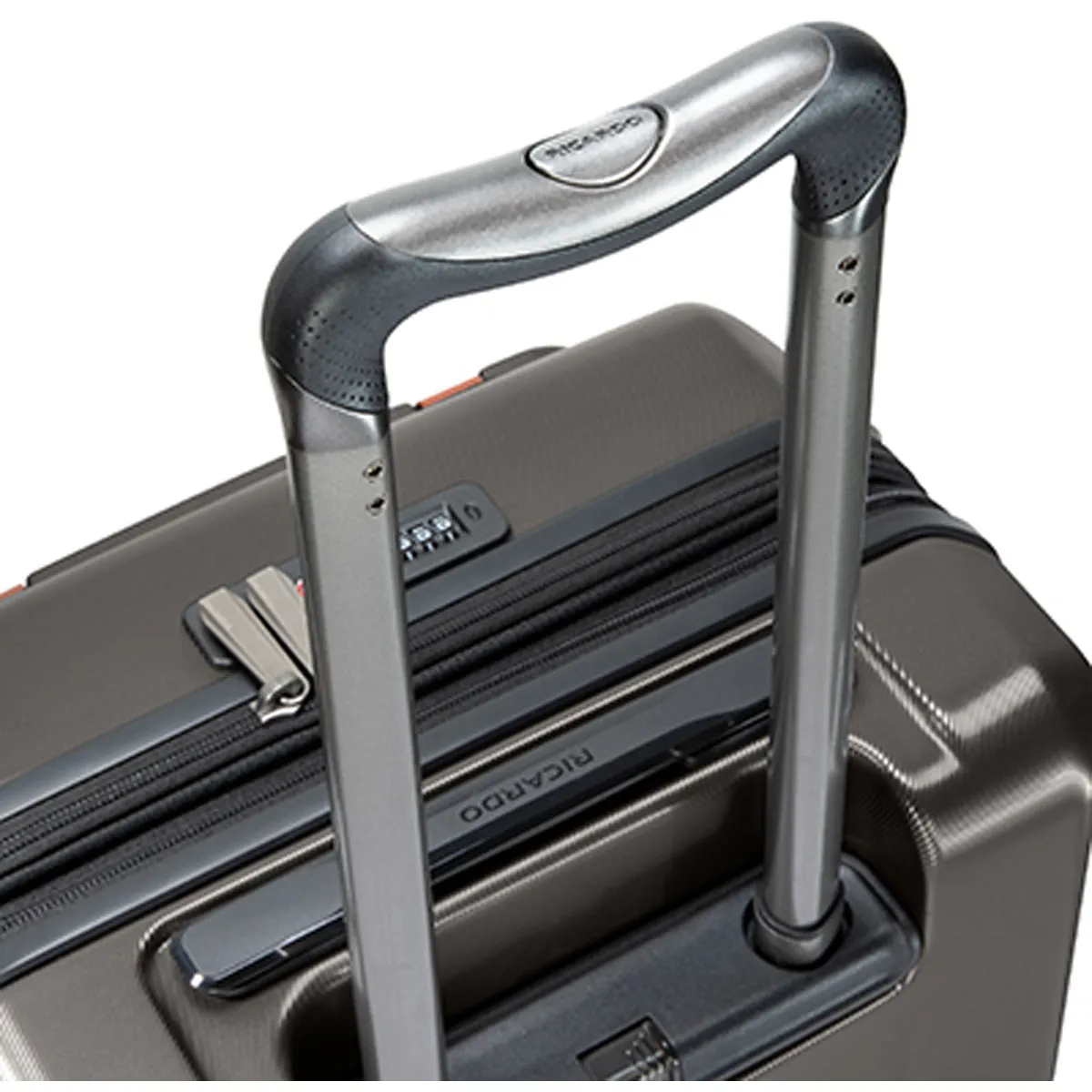 Ricardo Beverly Hills Montecito 2.0 Fast Access Carry On Spinner