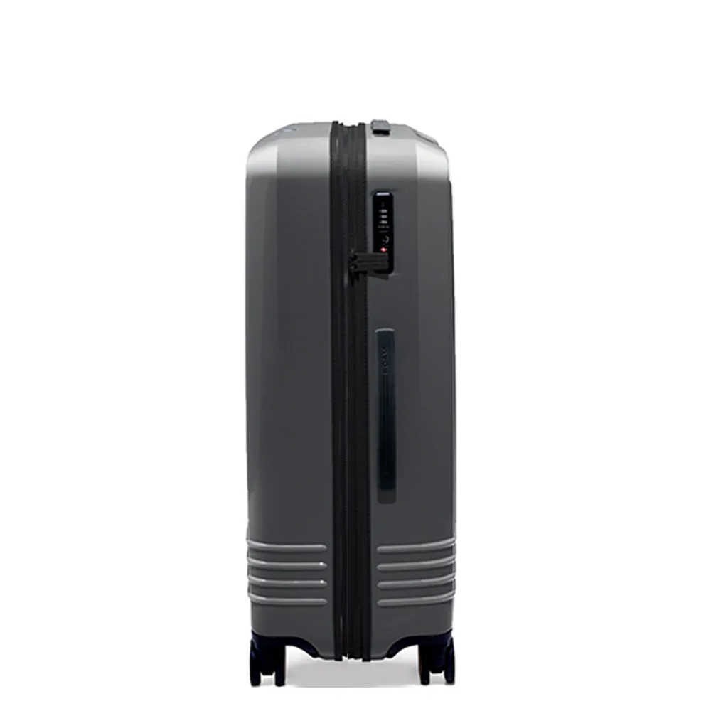 Roam Large Check-in Expandable Hardside TSA Approved Spinner Luggage
