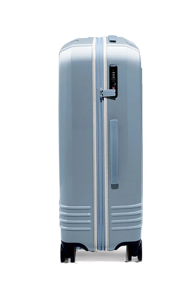 Roam Large Check-in Expandable Hardside TSA Approved Spinner Luggage