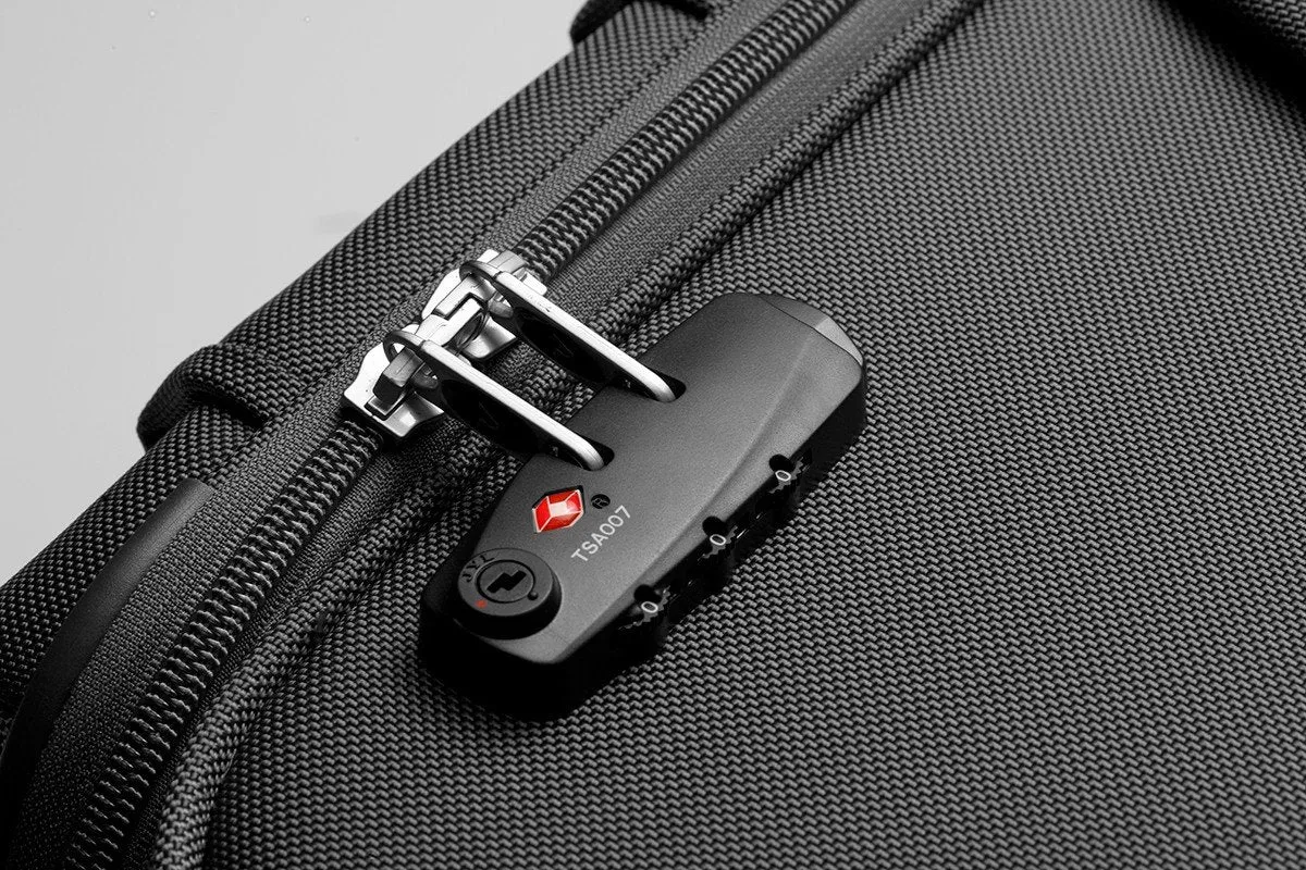 Roncato Uno Soft Deluxe 32" 4-Wheel Large Luggage