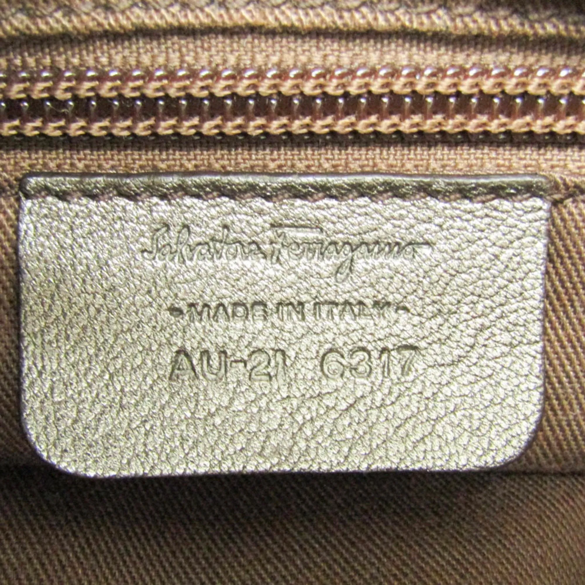 Salvatore Ferragamo Gancini  Leather Tote Bag (Pre-Owned)