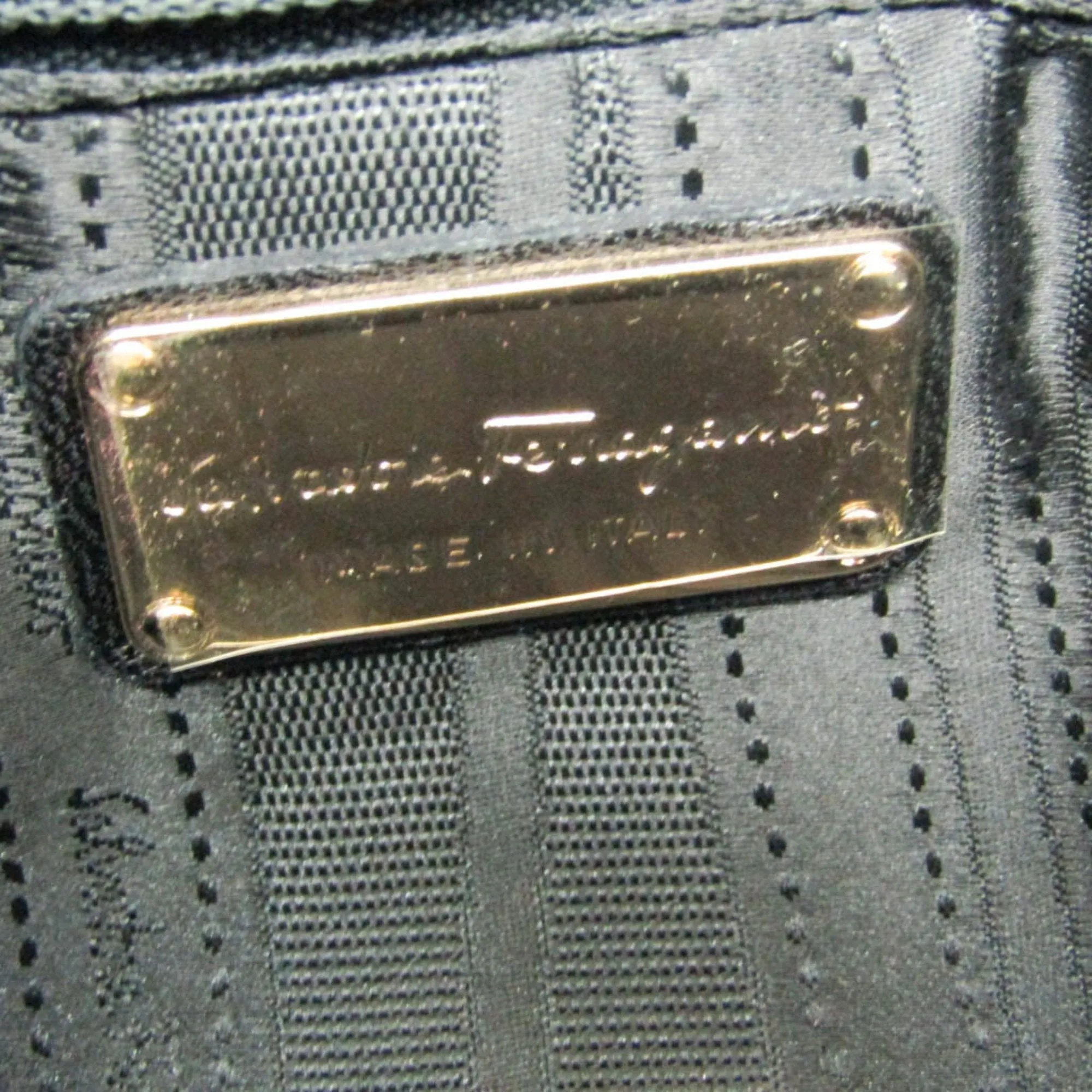 Salvatore Ferragamo Gancini  Leather Tote Bag (Pre-Owned)