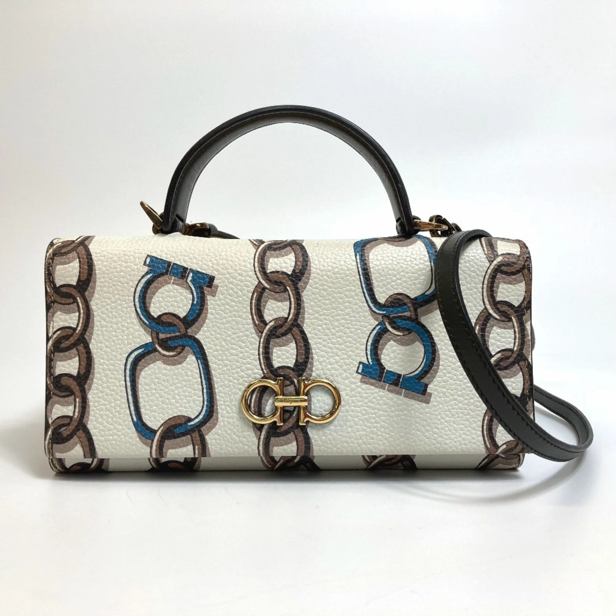 Salvatore Ferragamo  Leather Handbag (Pre-Owned)