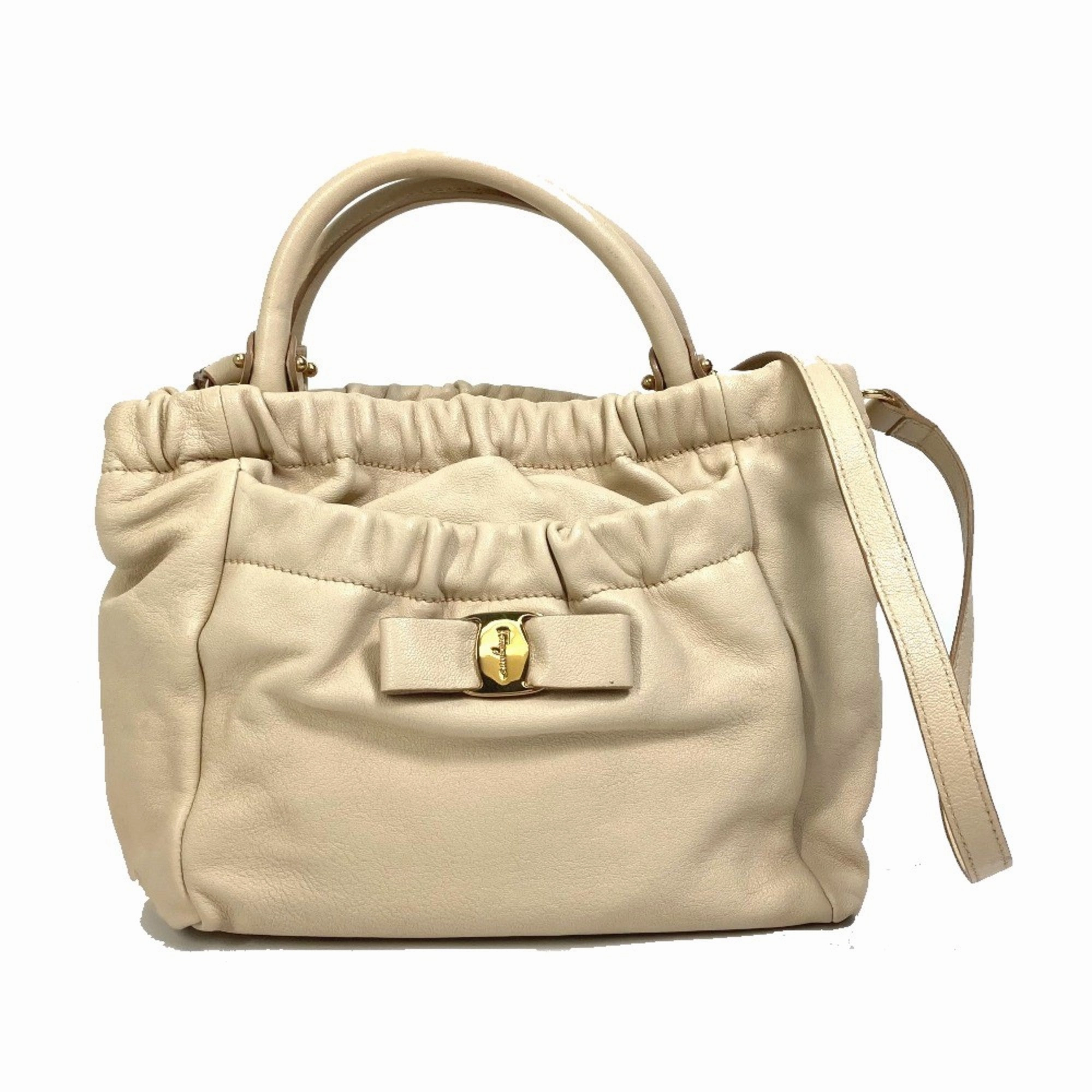 Salvatore Ferragamo  Leather Handbag (Pre-Owned)