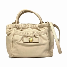 Salvatore Ferragamo  Leather Handbag (Pre-Owned)