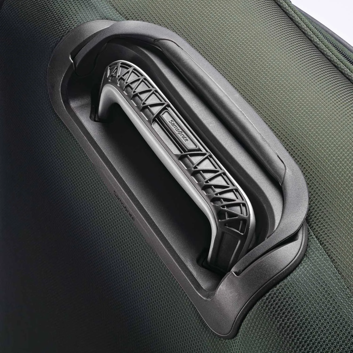 Samsonite Eco-Glide 29" 4-Wheel Large Luggage