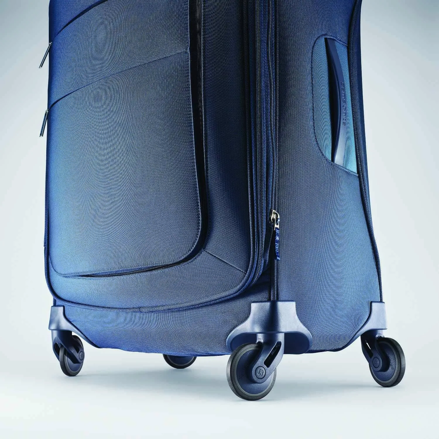 Samsonite Flexis 30" Expandable Spinner