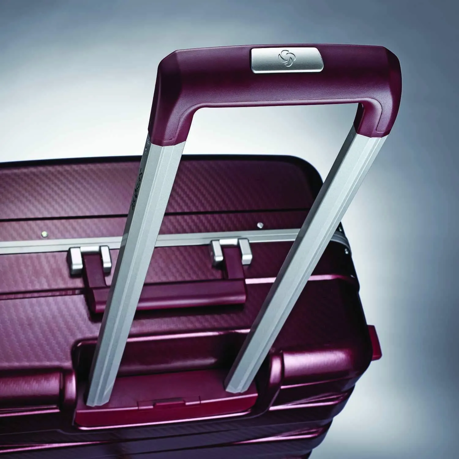 Samsonite Framelock 28" 4-Wheel Large Luggage