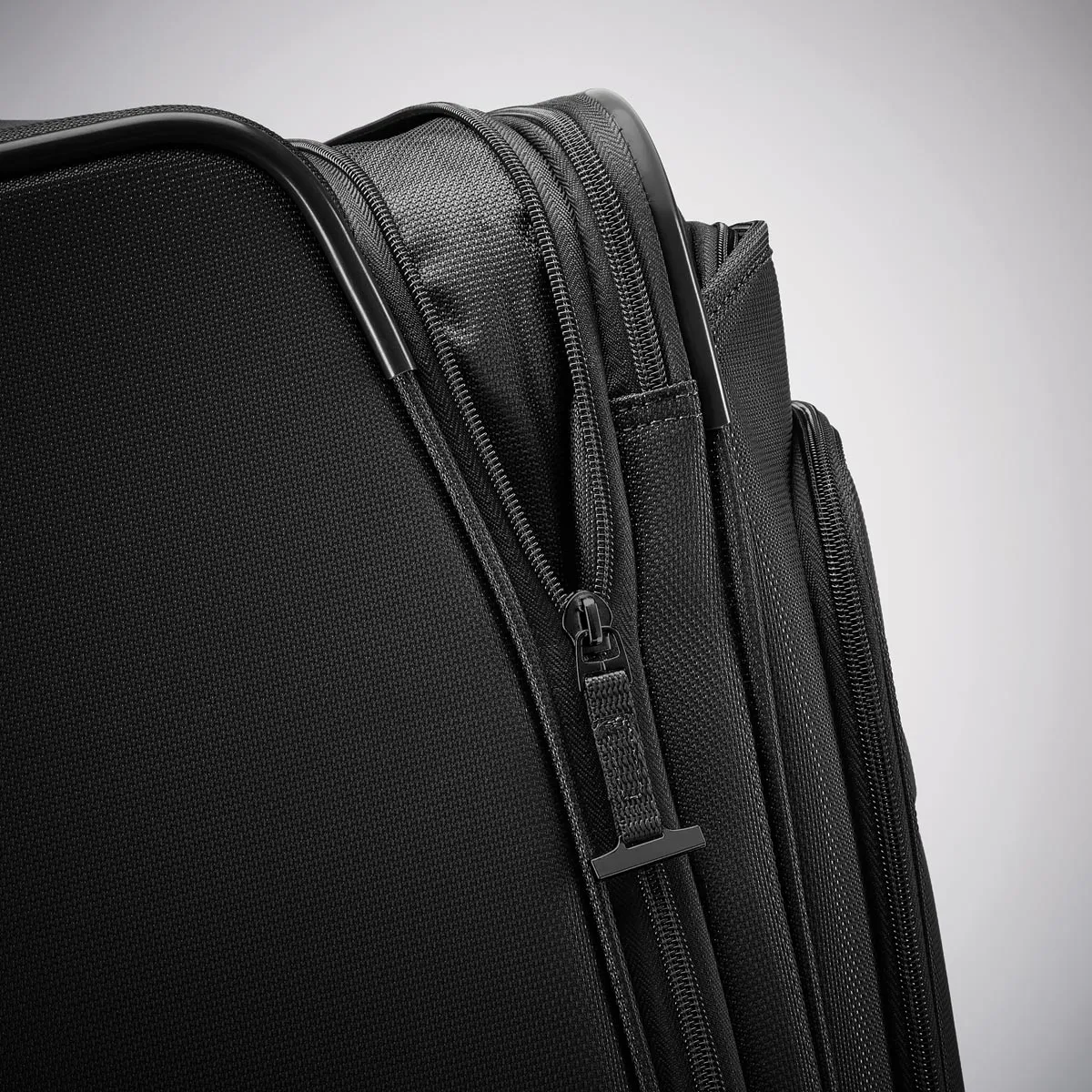 Samsonite Insignis Large Expandable Spinner