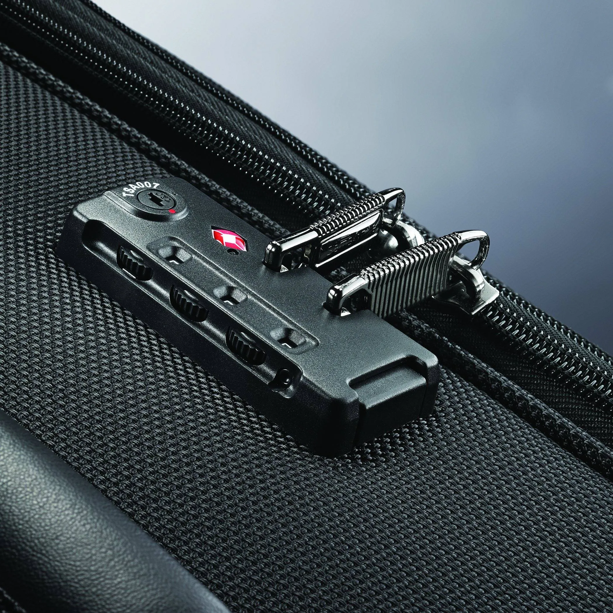 Samsonite Silhouette Xv Softside Large Glider Case