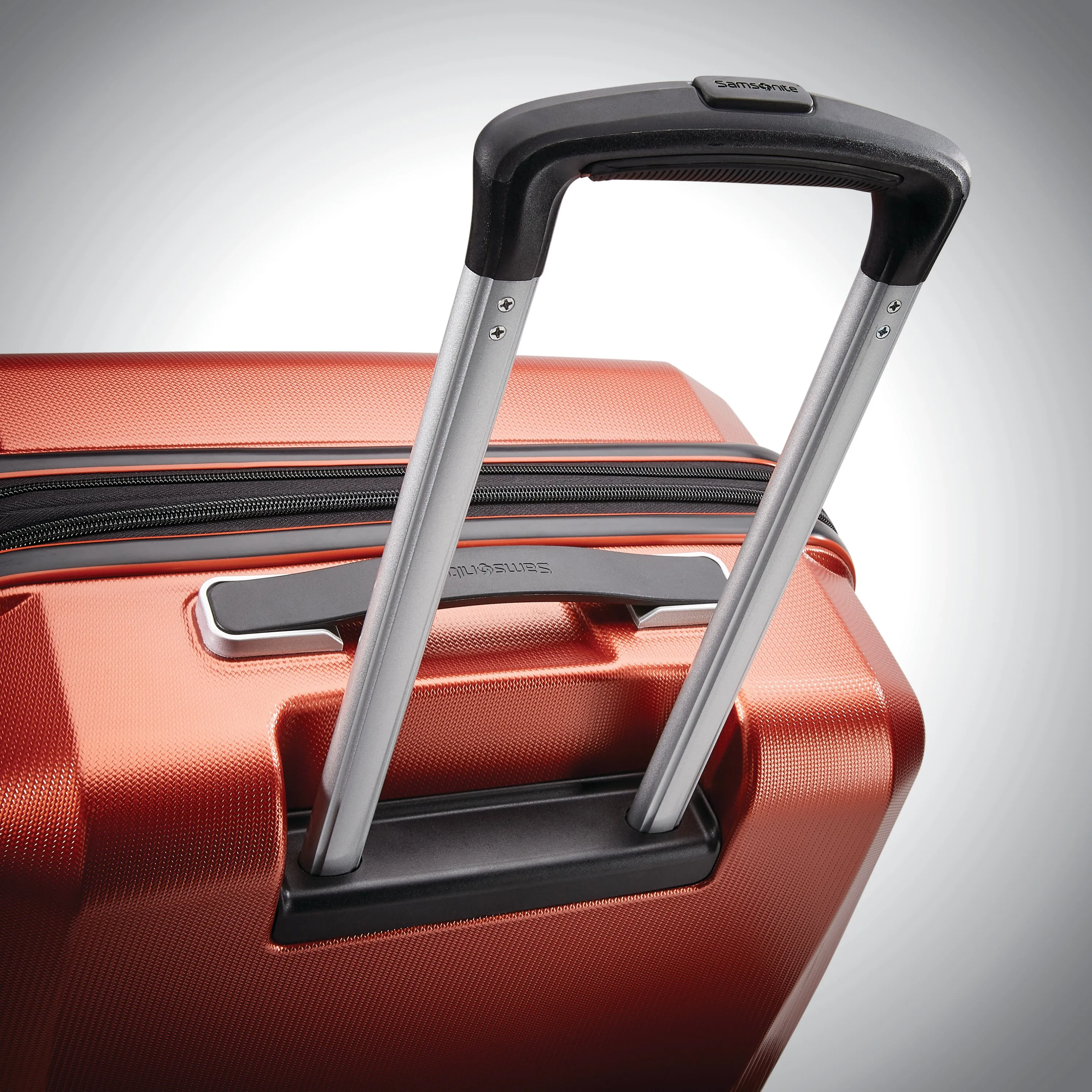 Samsonite Winfield 3 DLX 3 Piece Set (20"/24"/28") 4-Wheel Luggage Sets